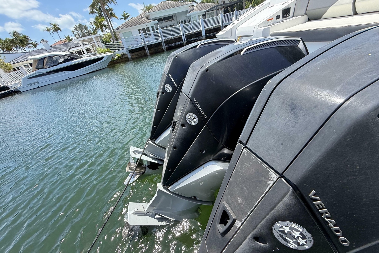 2021 Cruisers Yachts 38 GLS OB