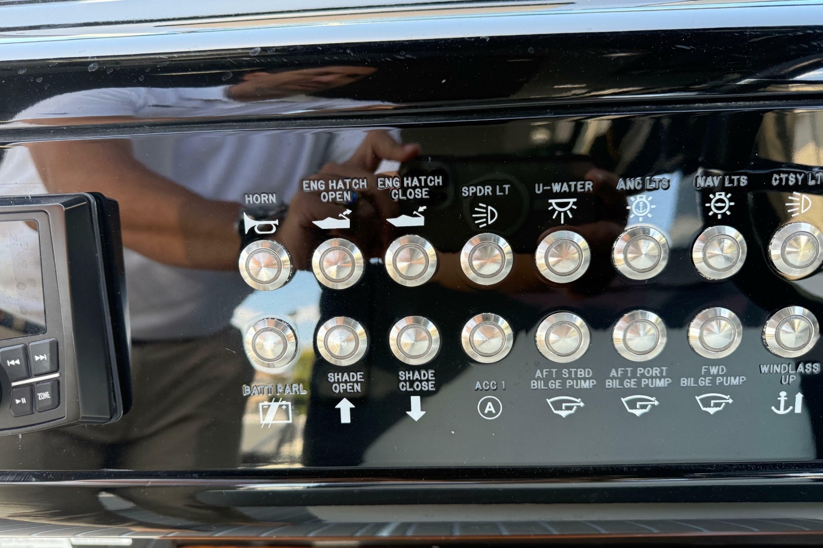 2021 Cruisers Yachts 38 GLS OB