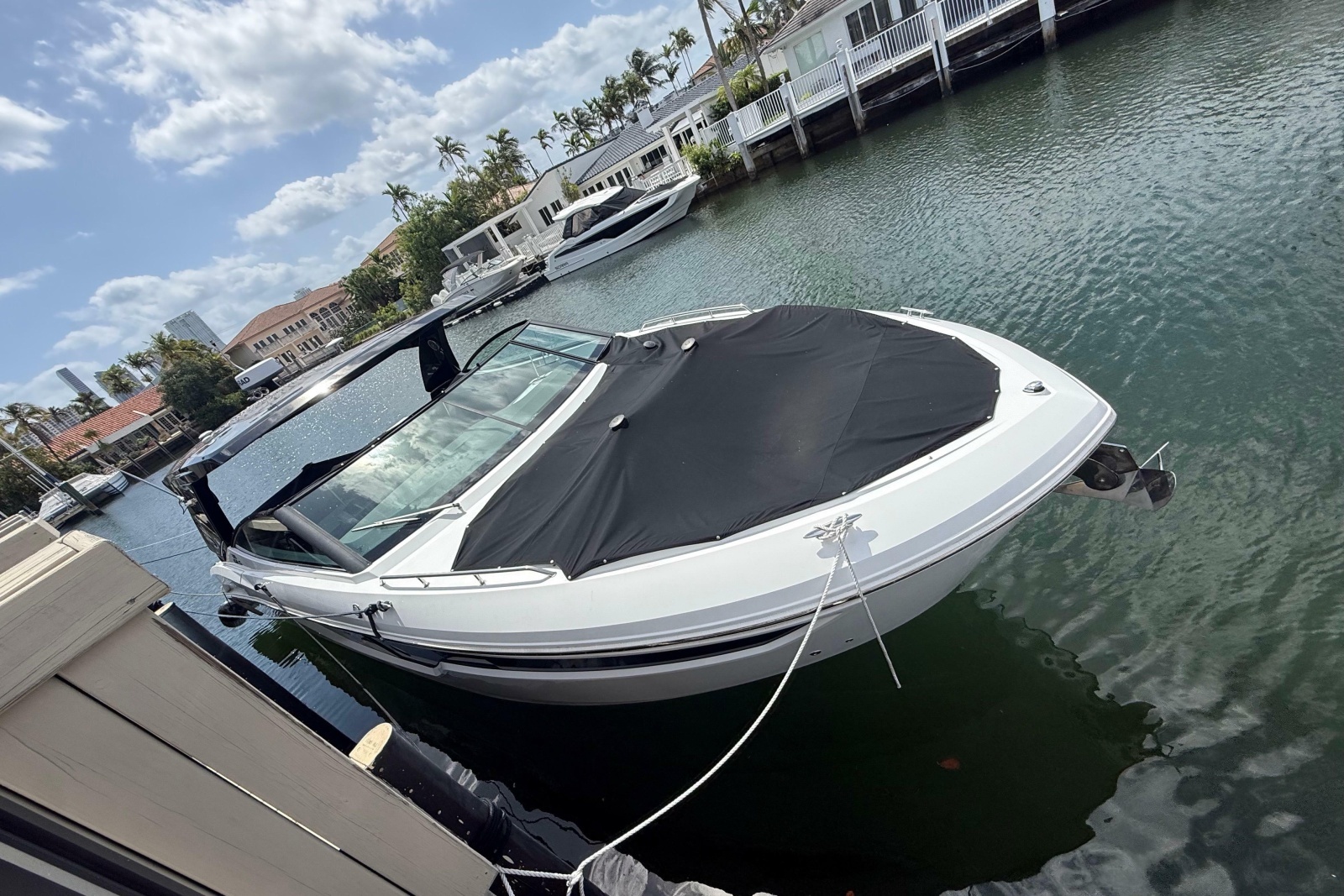 2021 Cruisers Yachts 38 GLS OB