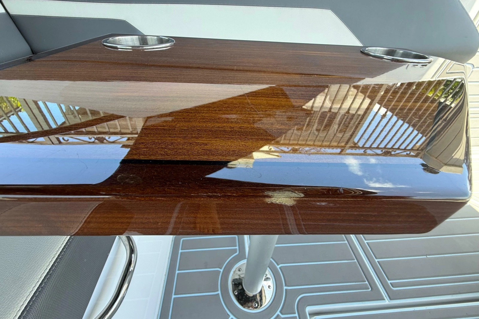 2021 Cruisers Yachts 38 GLS OB