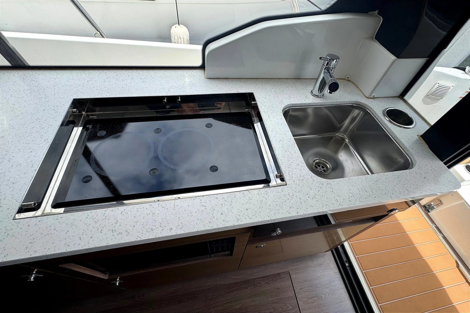 2021 Jeanneau NC Weekender 1095