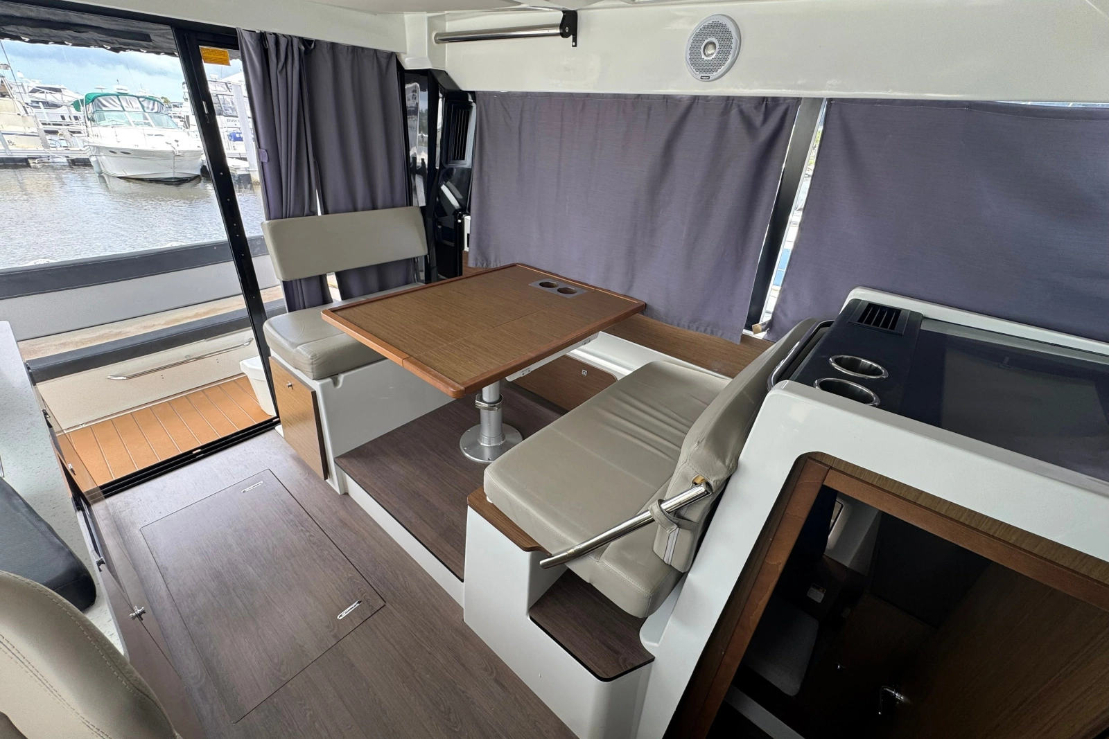 2021 Jeanneau NC Weekender 1095