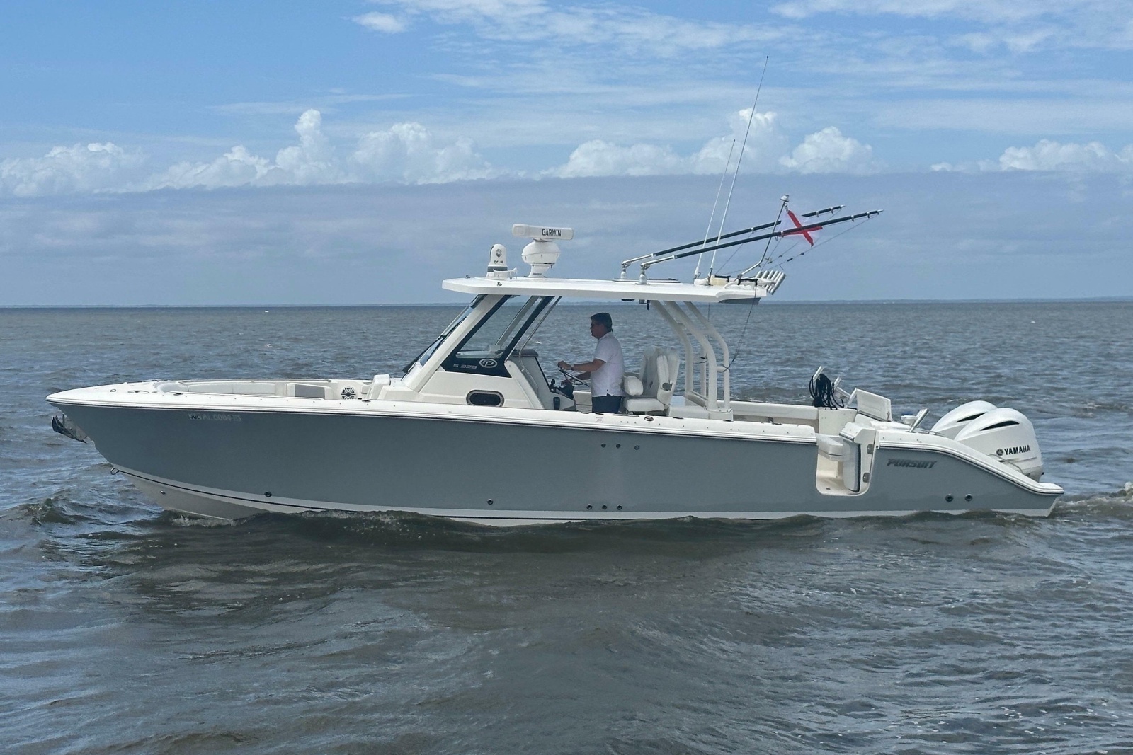 2021 Pursuit S 328 Sport
