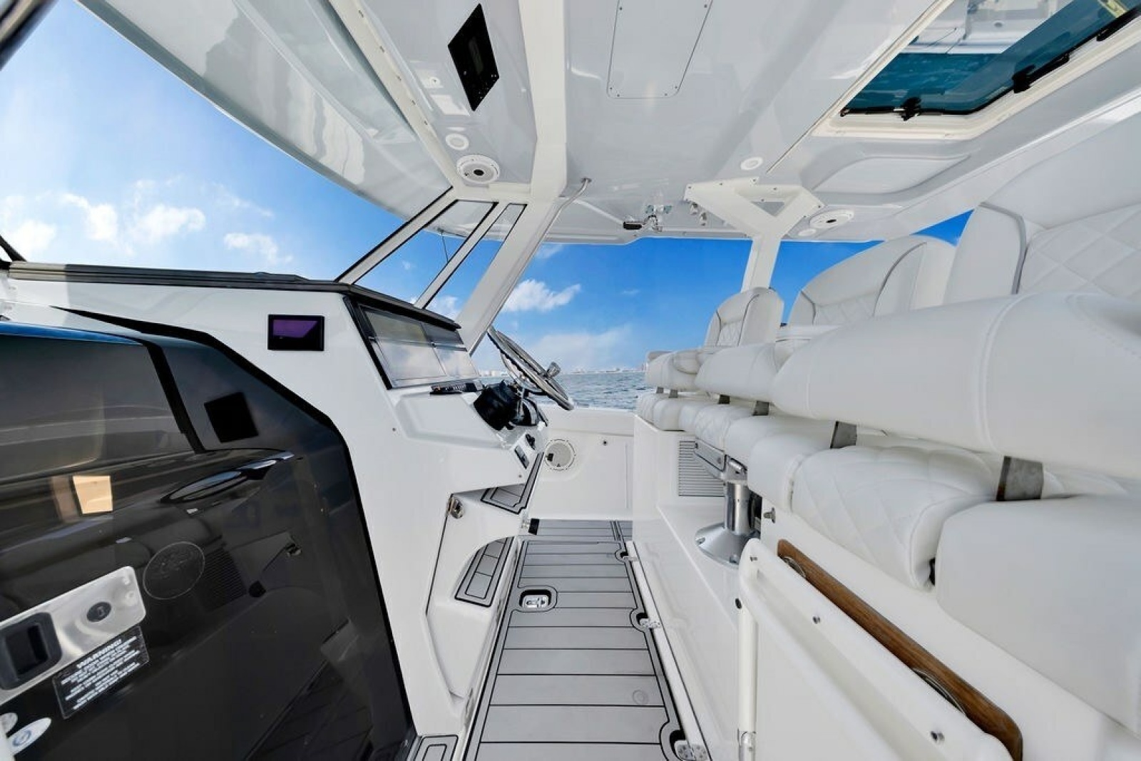 2021 Pursuit S 378 Sport