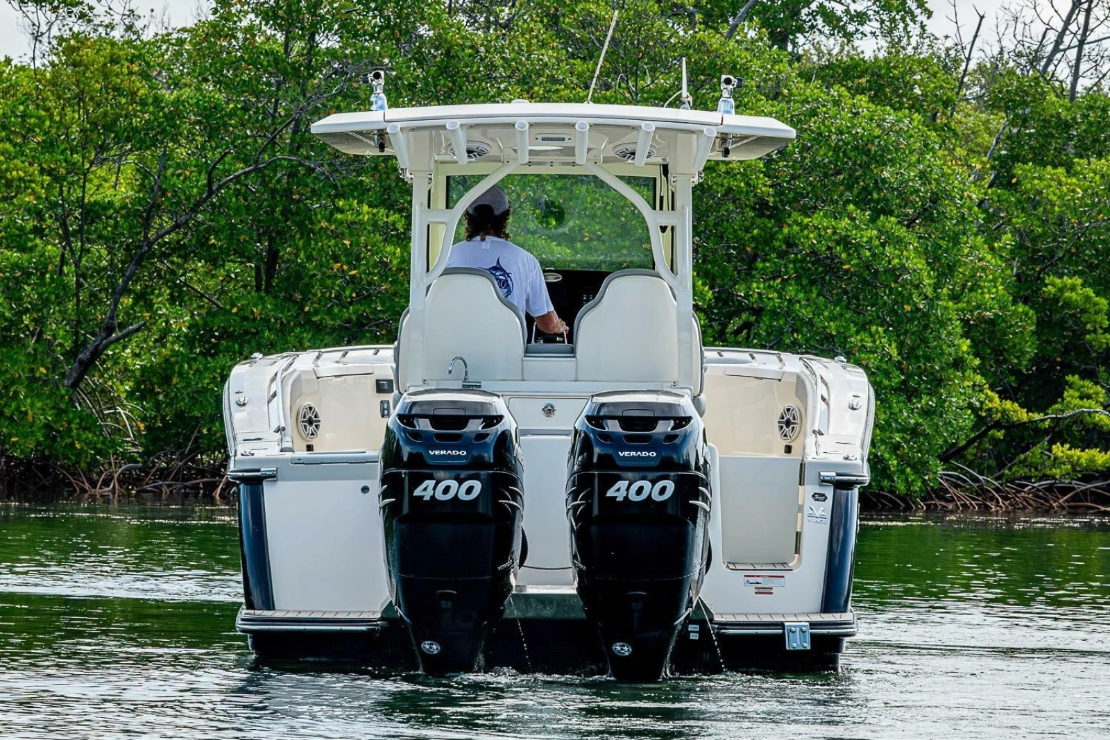 2021 Scout 330 LXF