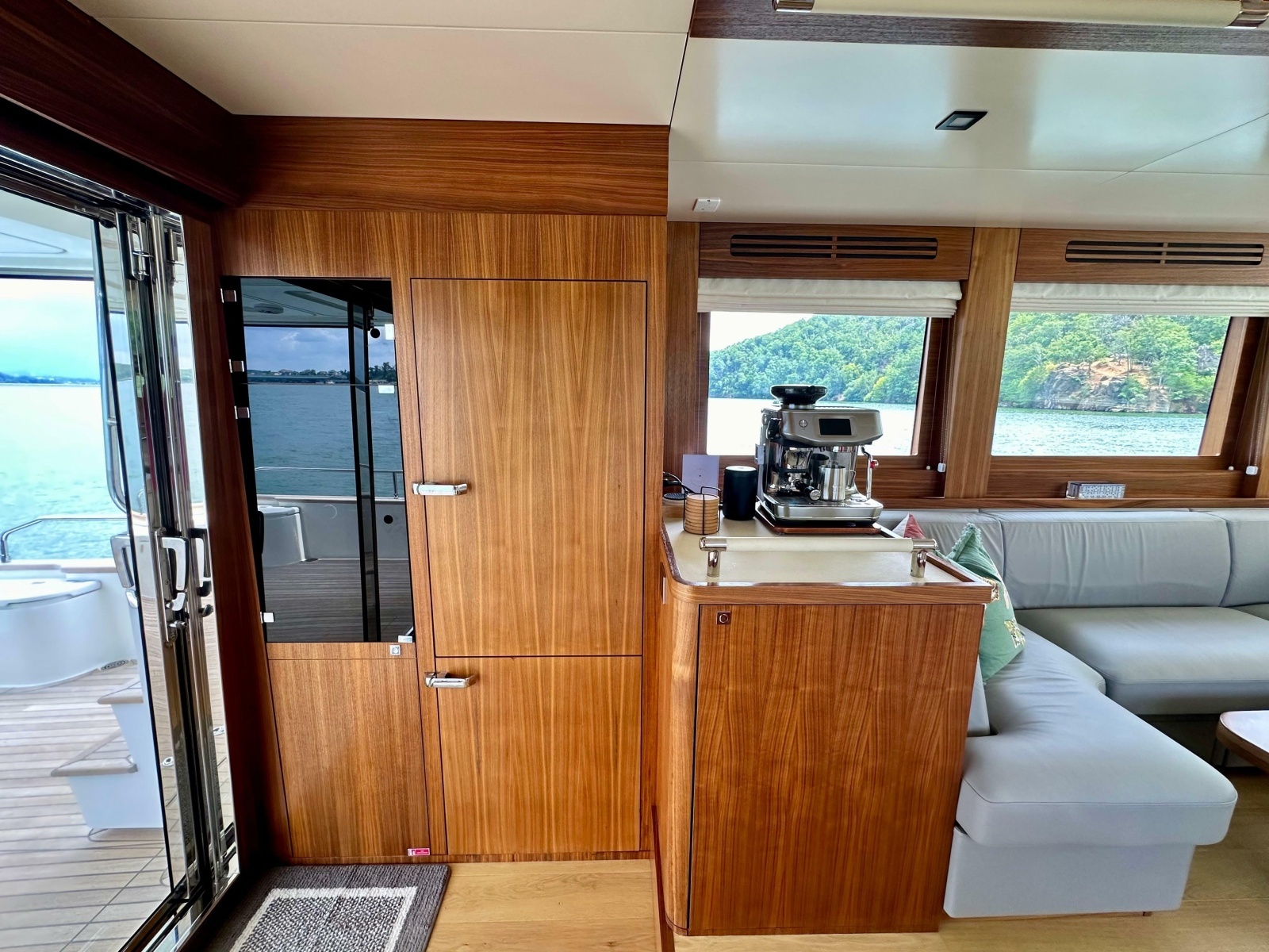 2021 Sirena 58