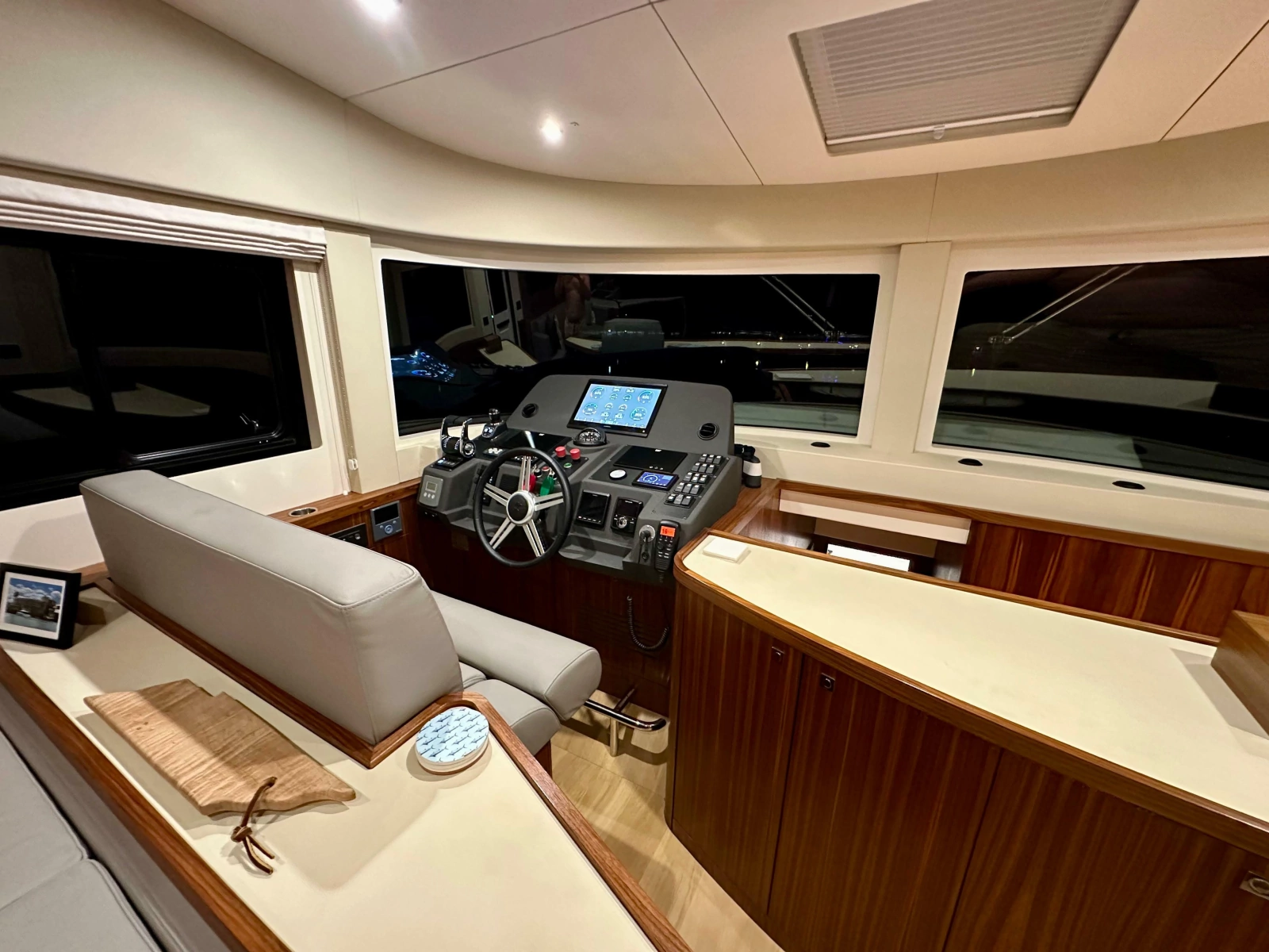 2021 Sirena 58