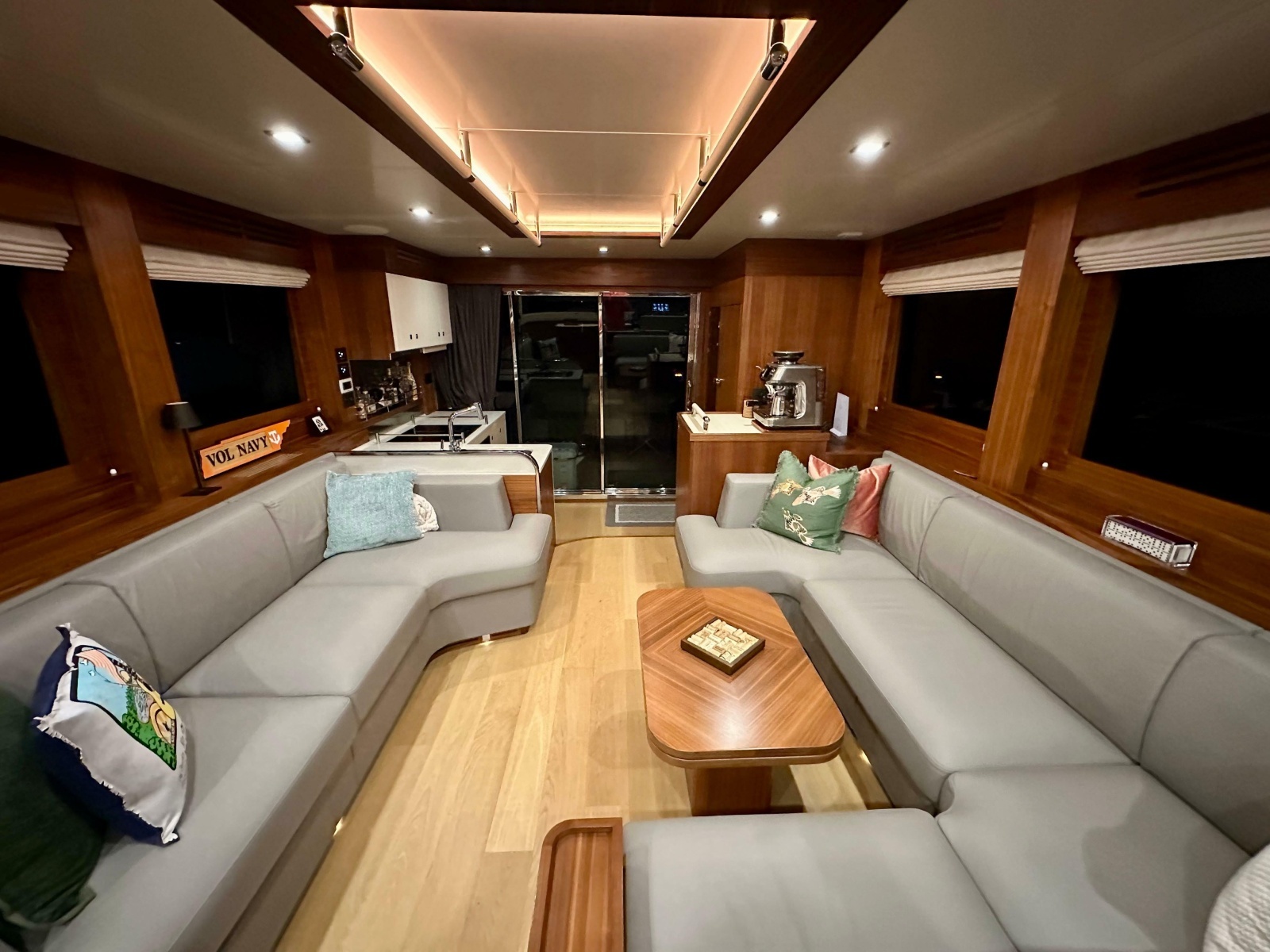 2021 Sirena 58