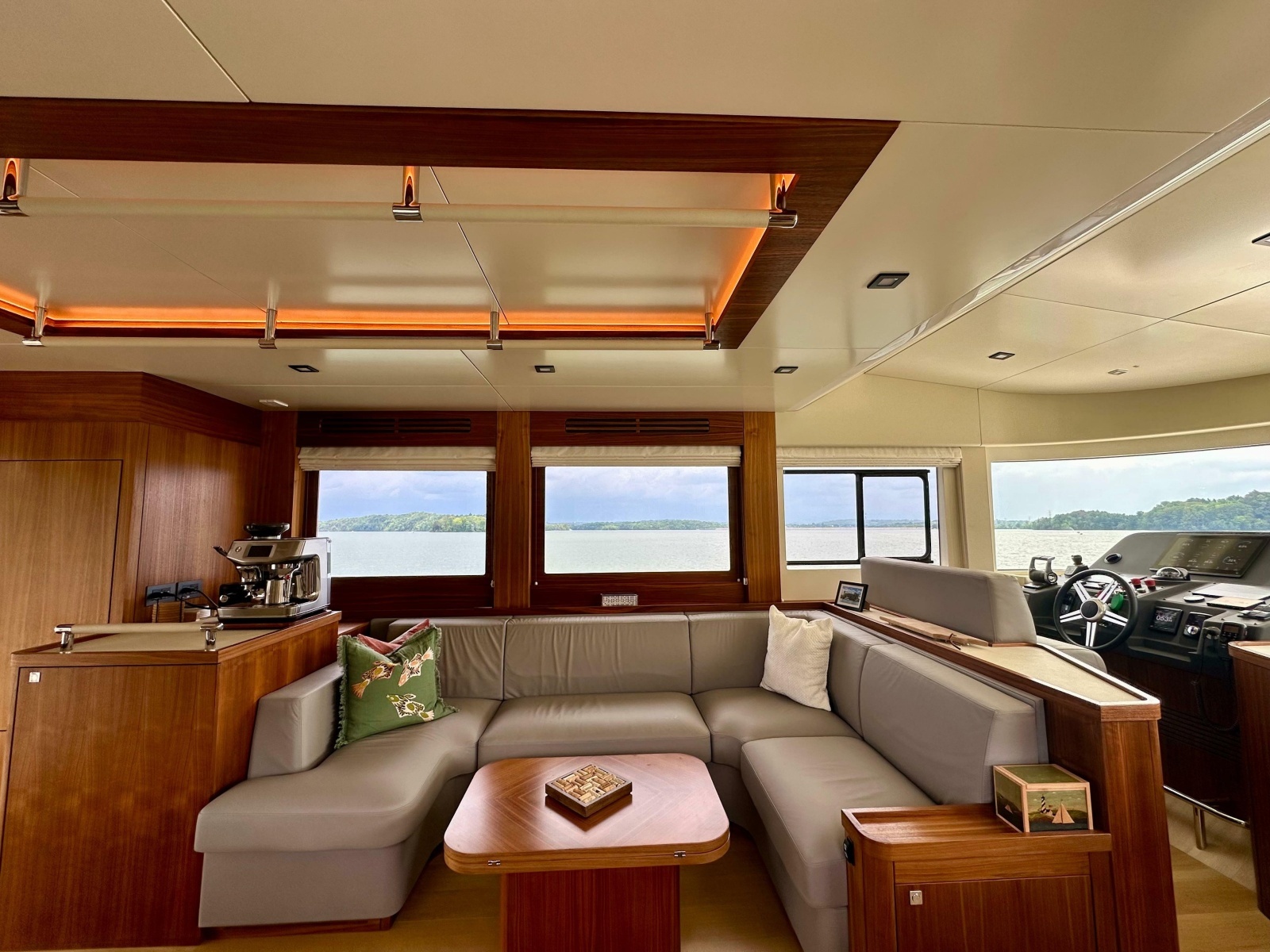 2021 Sirena 58