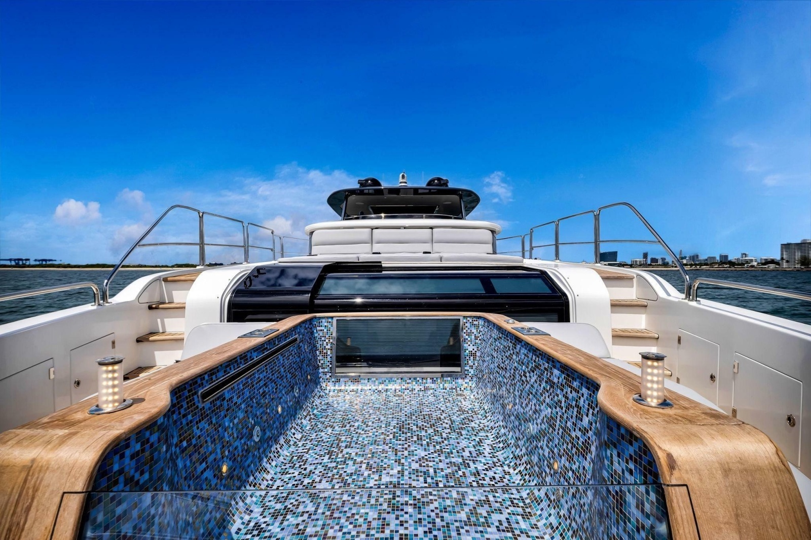 2021 Sirena 88