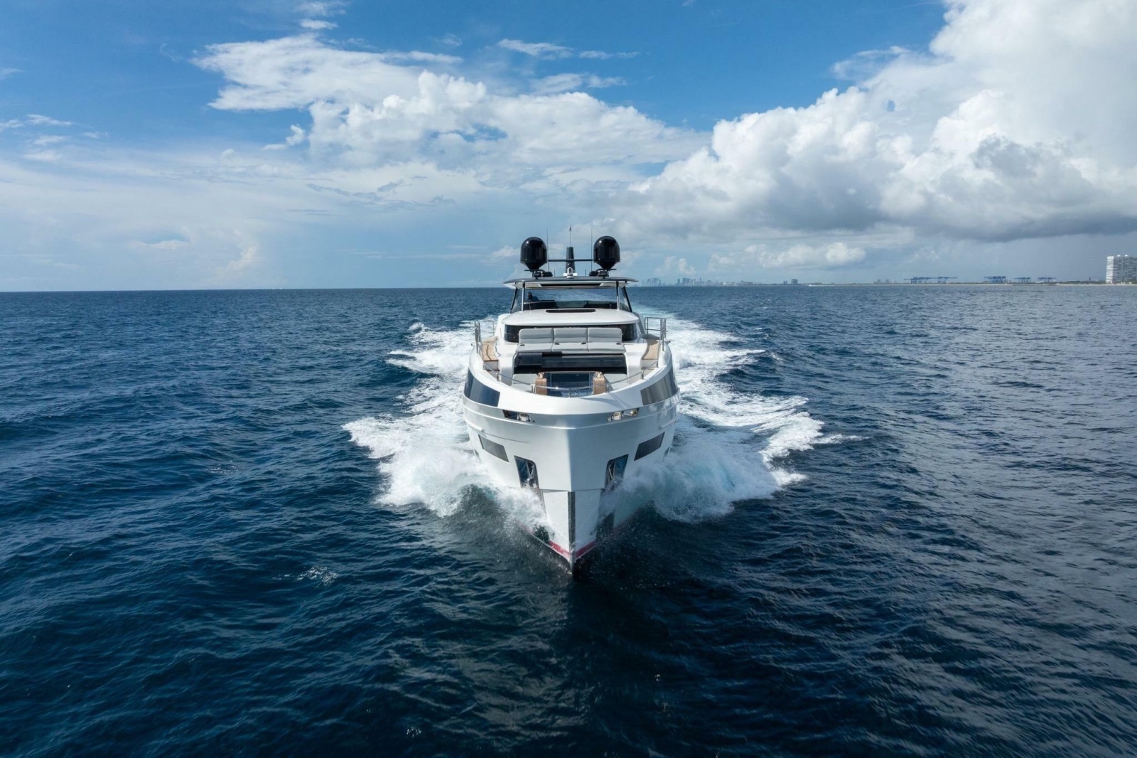 2021 Sirena 88