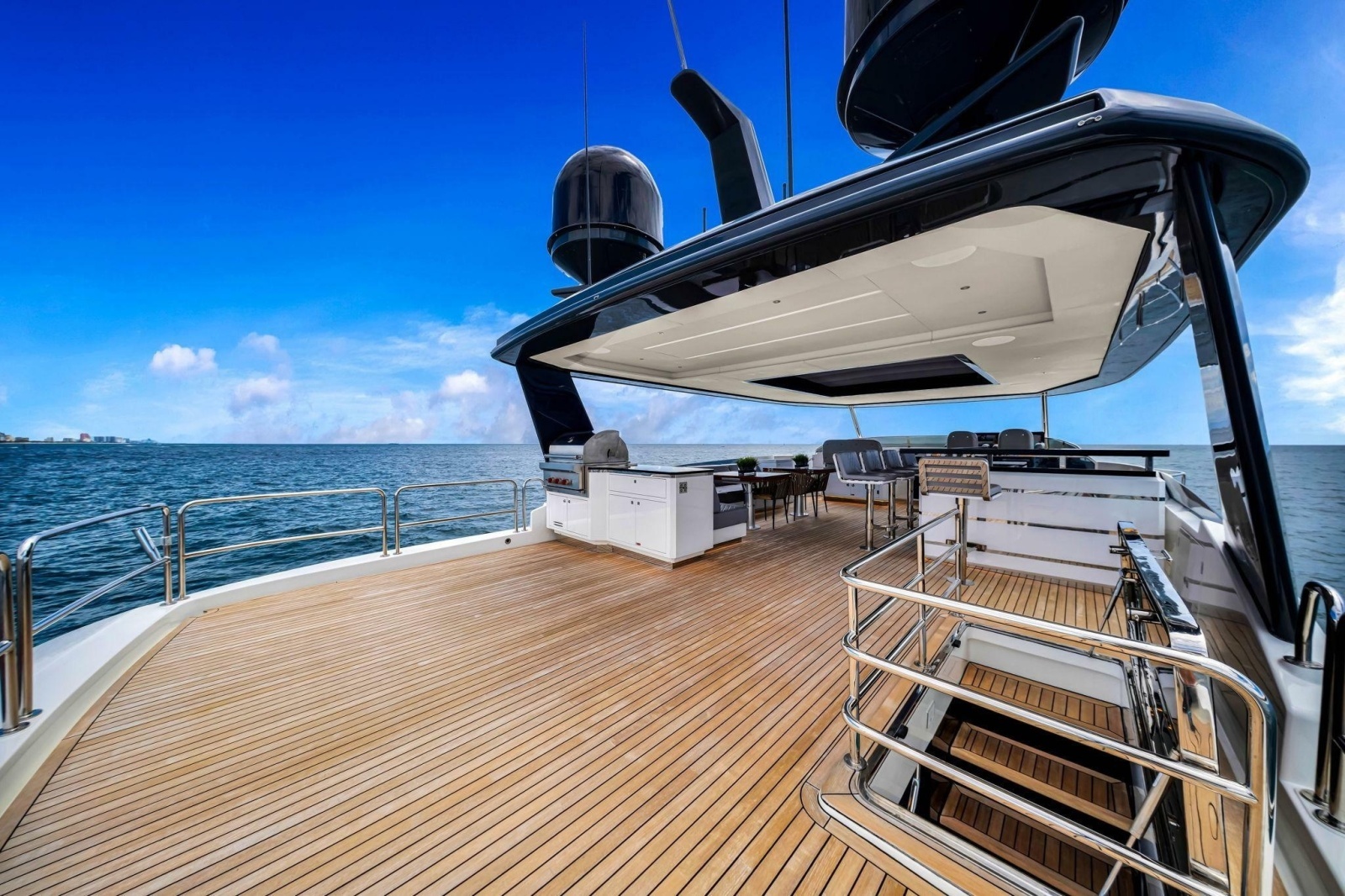 2021 Sirena 88