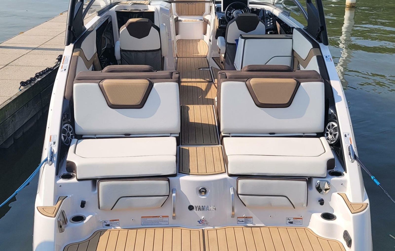 2021 Yamaha Boats 252SD