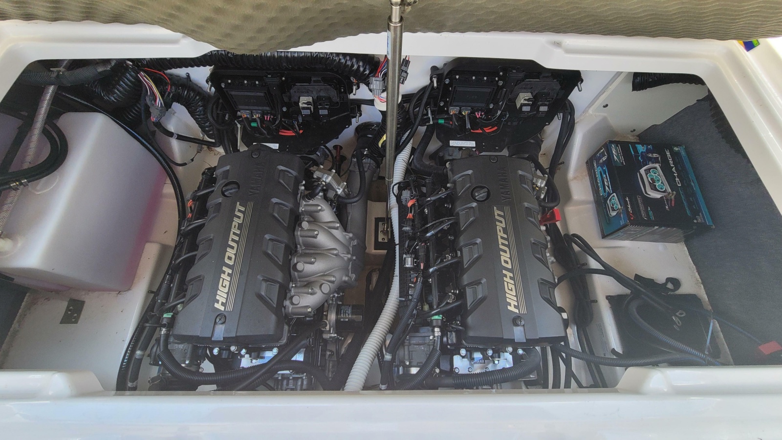 2021 Yamaha Boats 252SD