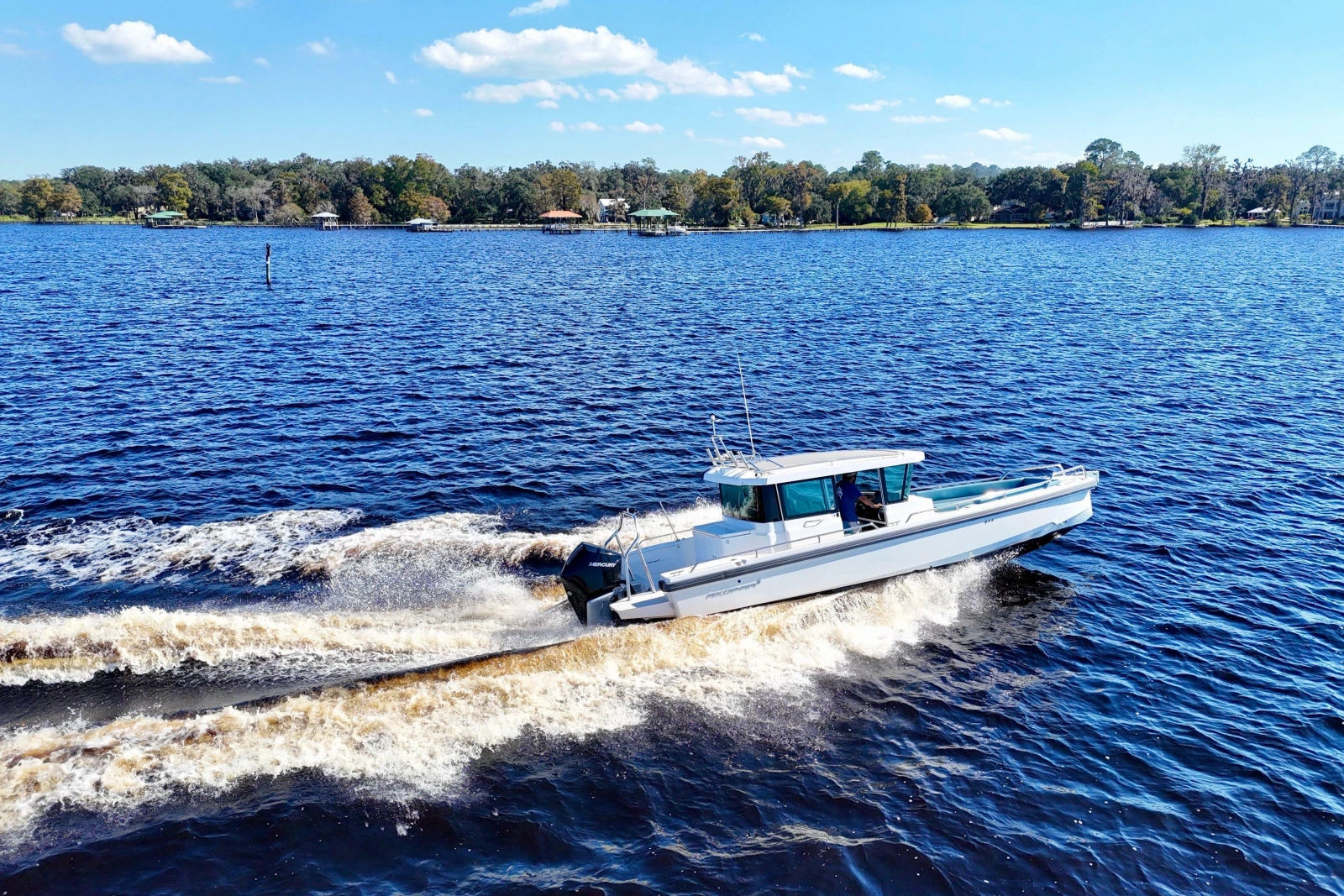 2020 Axopar 28 Cabin