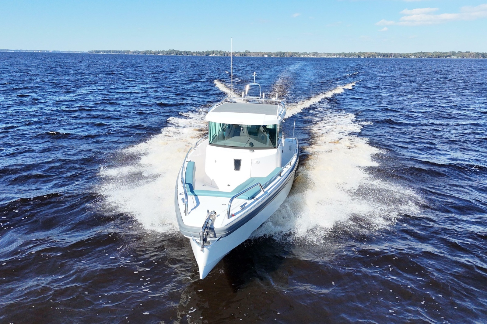 2020 Axopar 28 Cabin