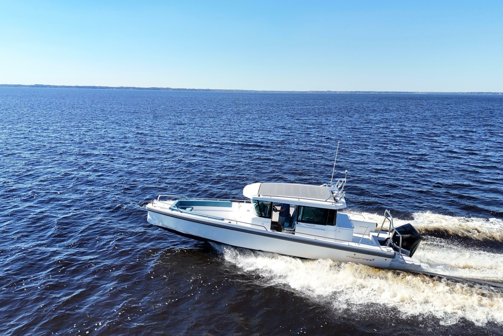 2020 Axopar 28 Cabin