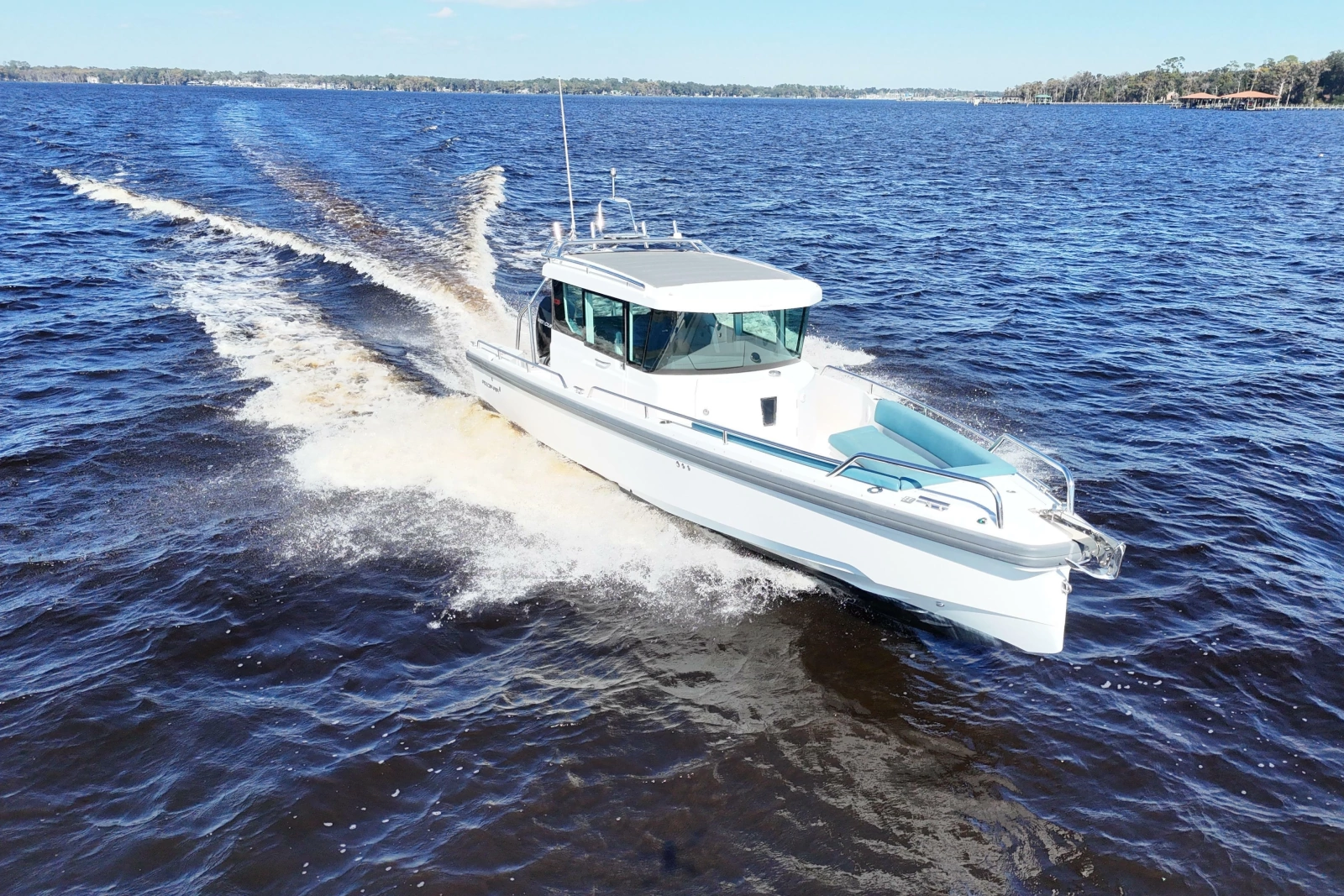 2020 Axopar 28 Cabin