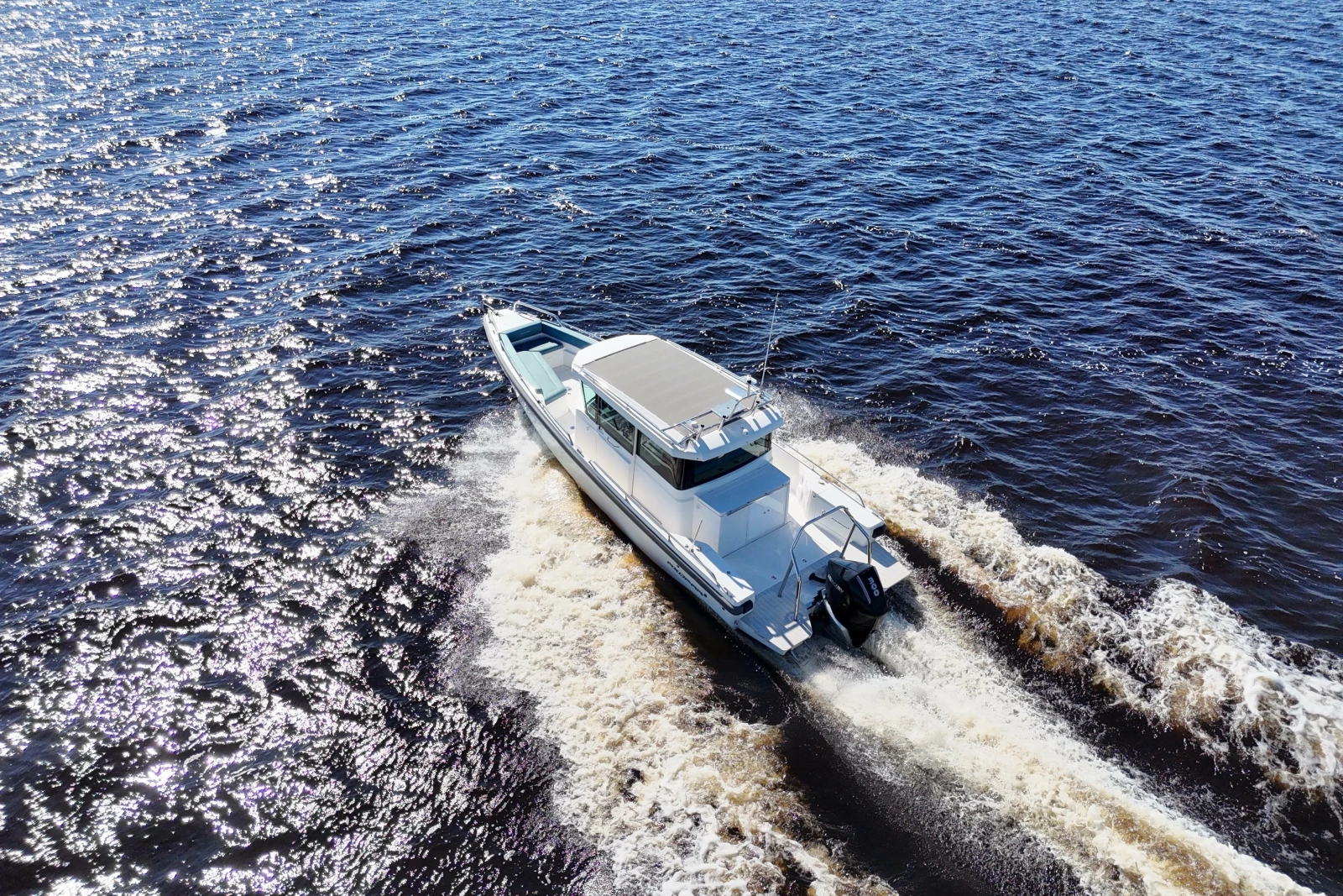 2020 Axopar 28 Cabin