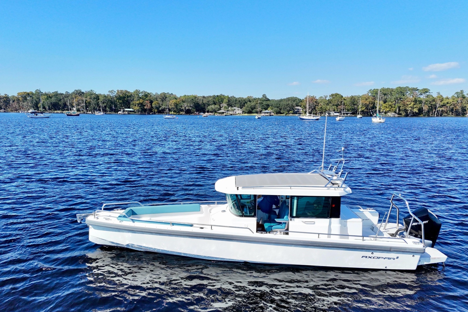 2020 Axopar 28 Cabin