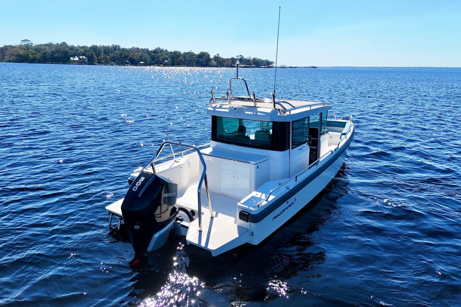 2020 Axopar 28 Cabin