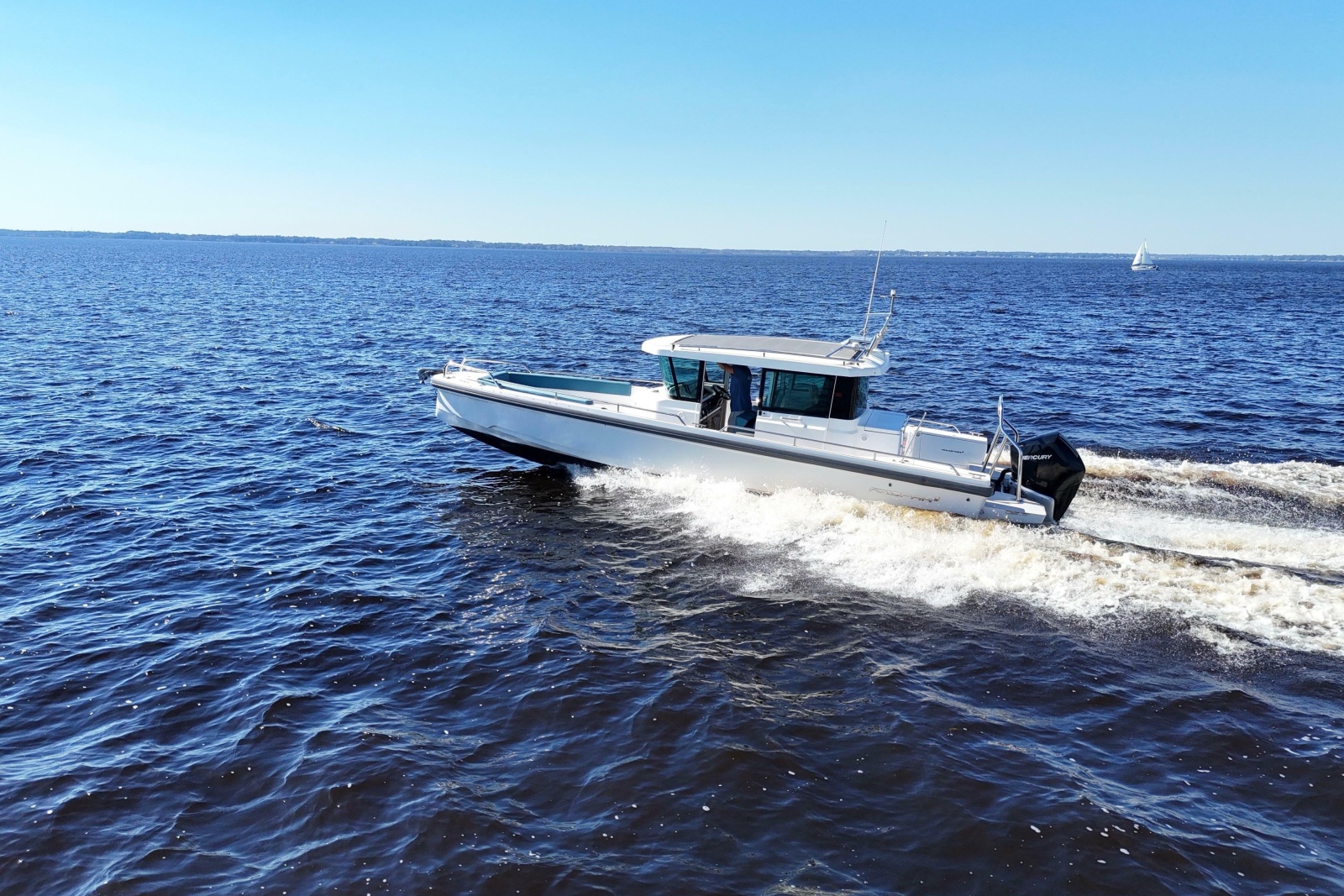 2020 Axopar 28 Cabin