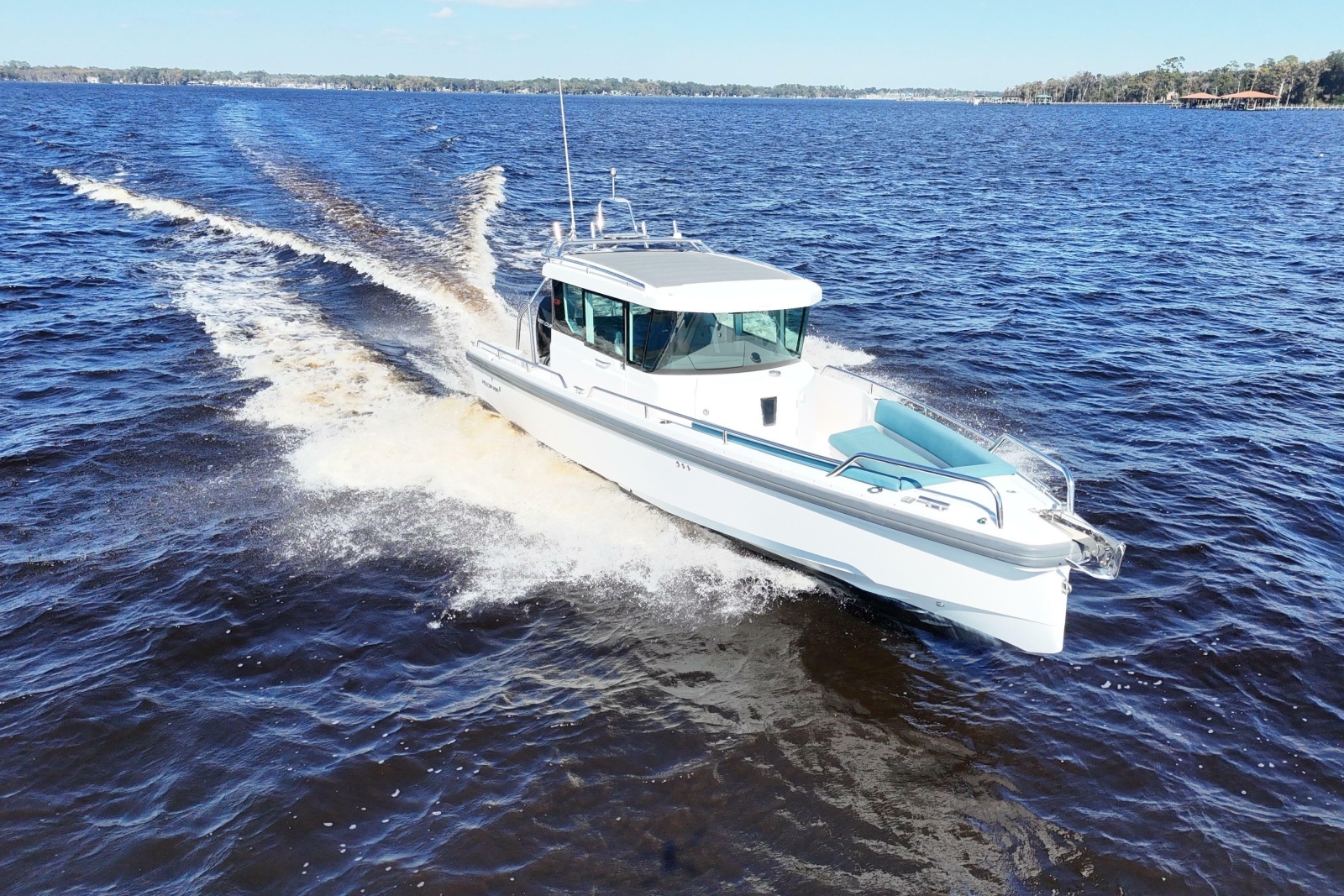 2020 Axopar 28 Cabin