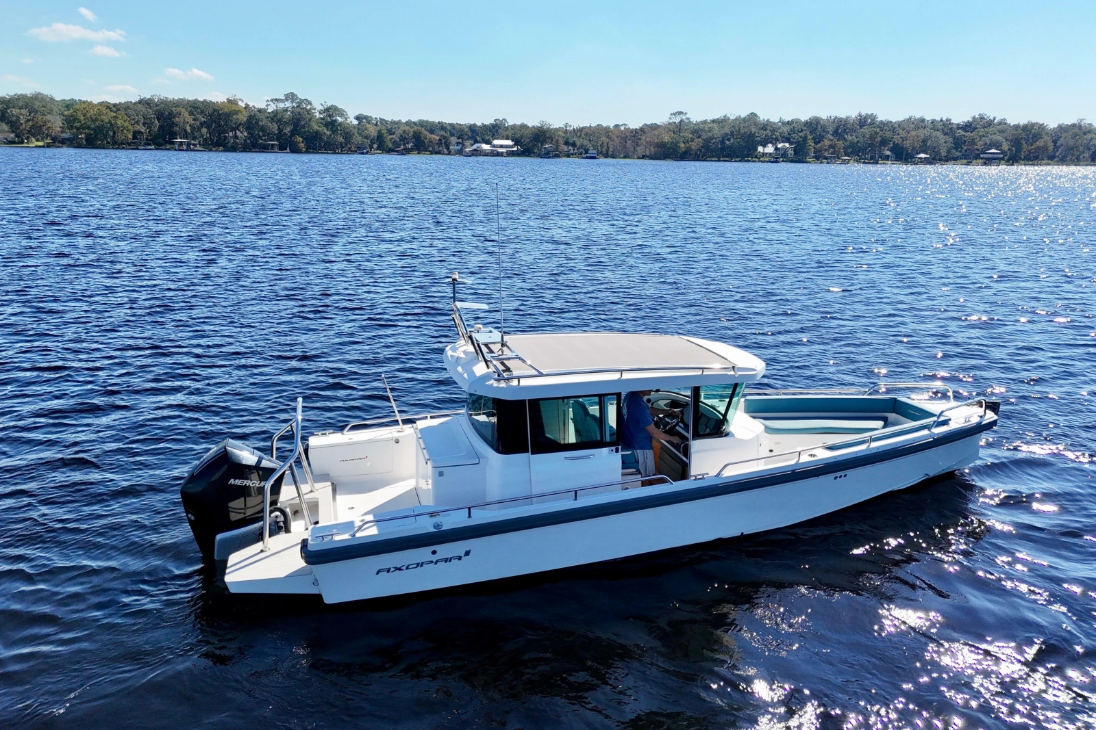 2020 Axopar 28 Cabin