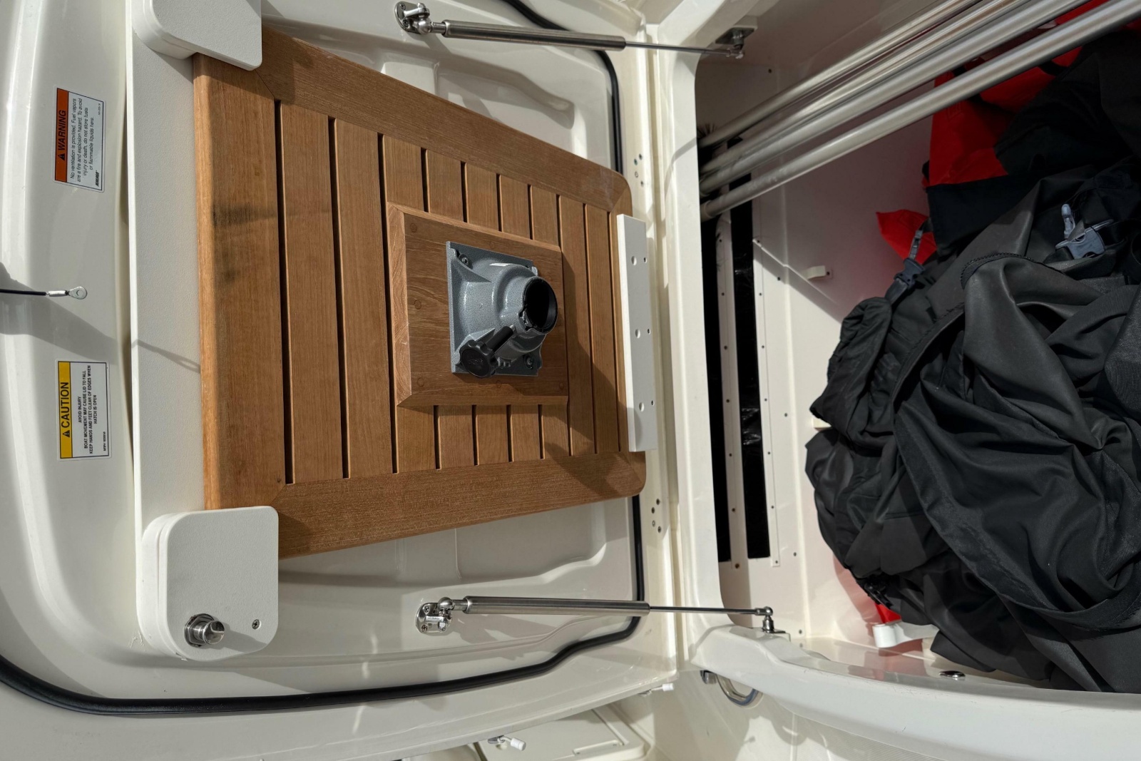 2020 Boston Whaler 330 Outrage