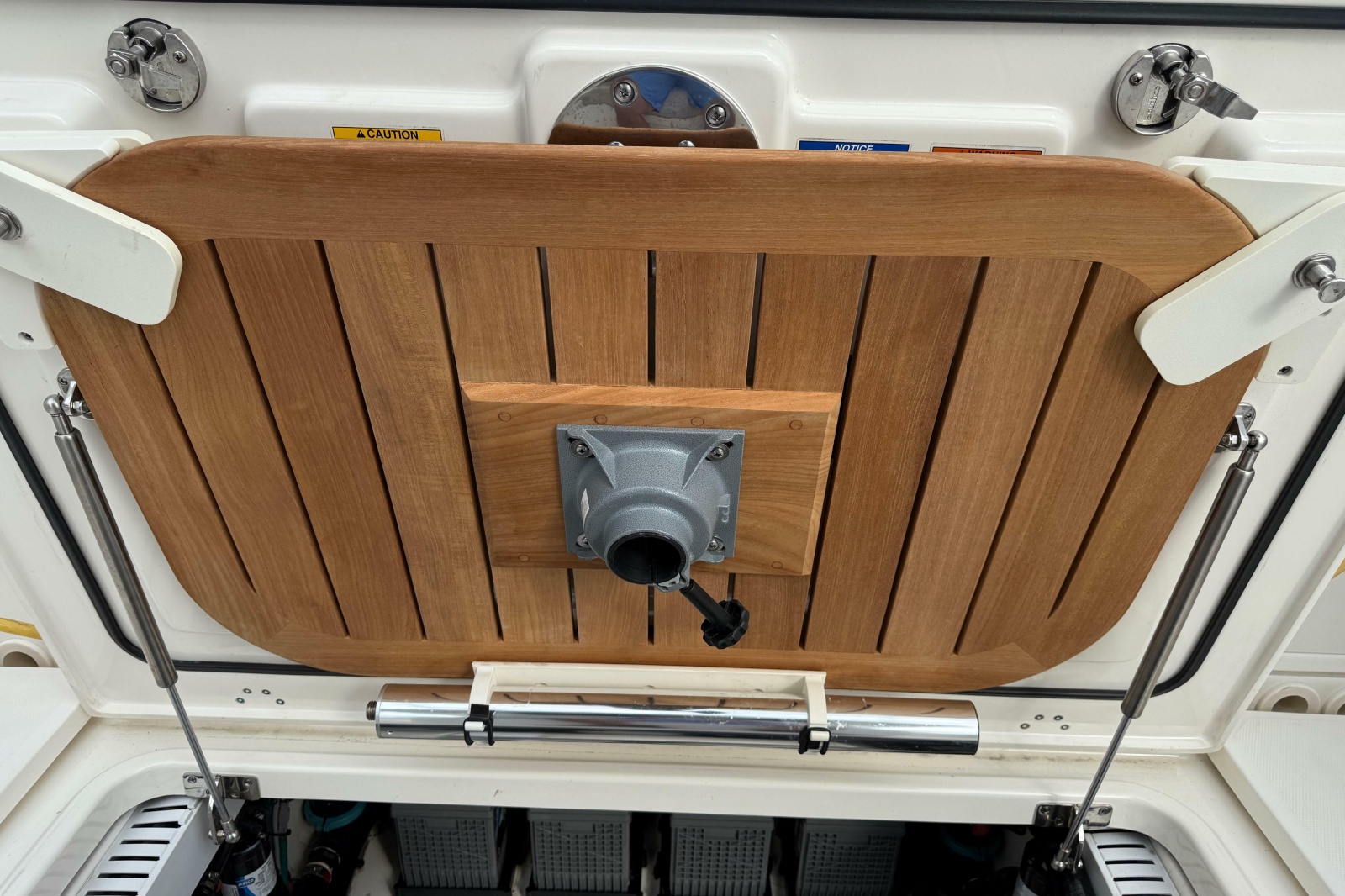 2020 Boston Whaler 330 Outrage