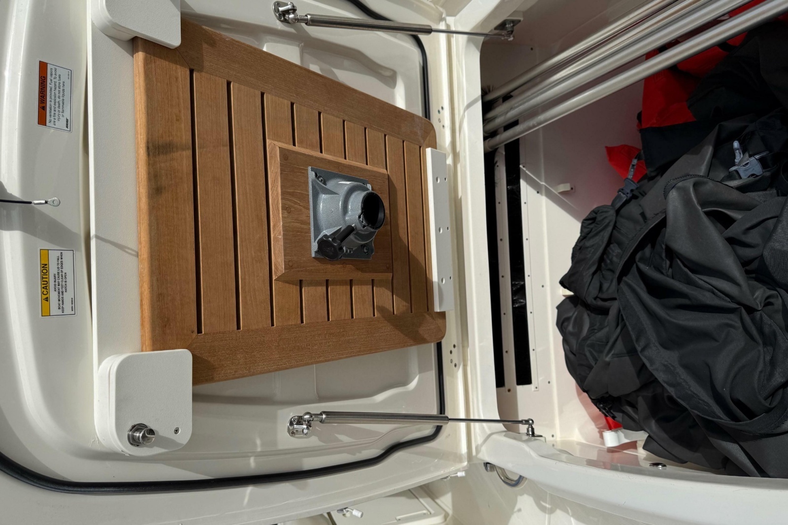 2020 Boston Whaler 330 Outrage