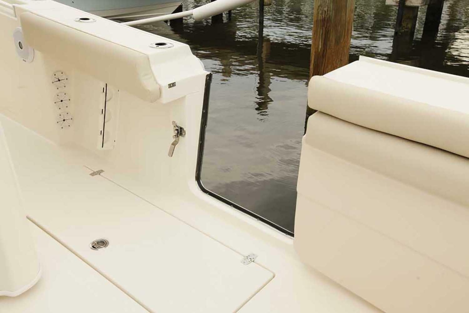 2020 Cobia 350 Center Console