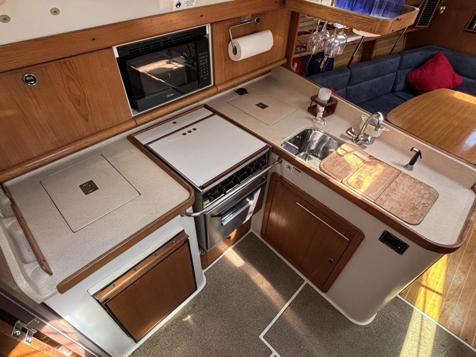 2002 Catalina 380