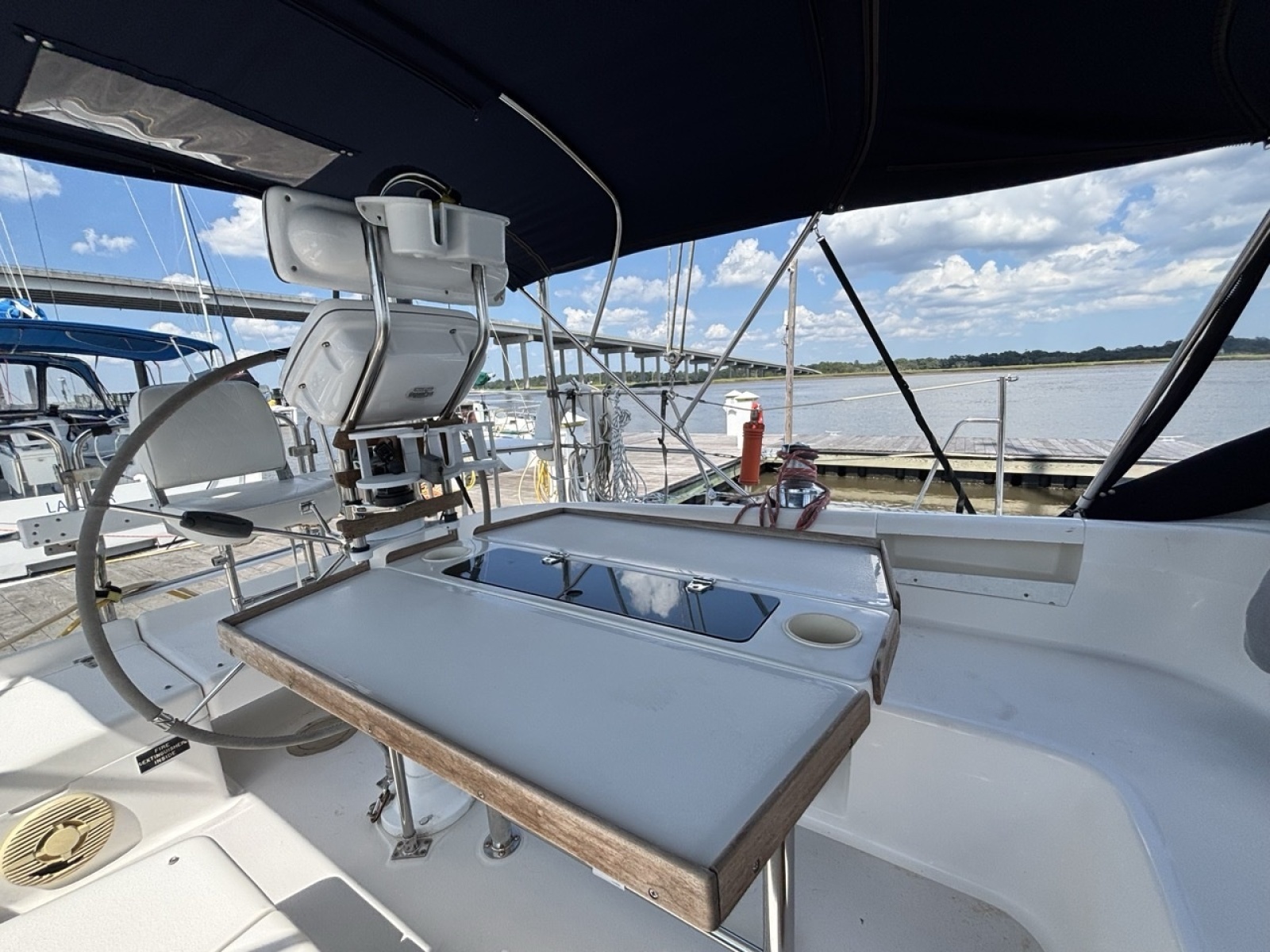 2002 Catalina 380