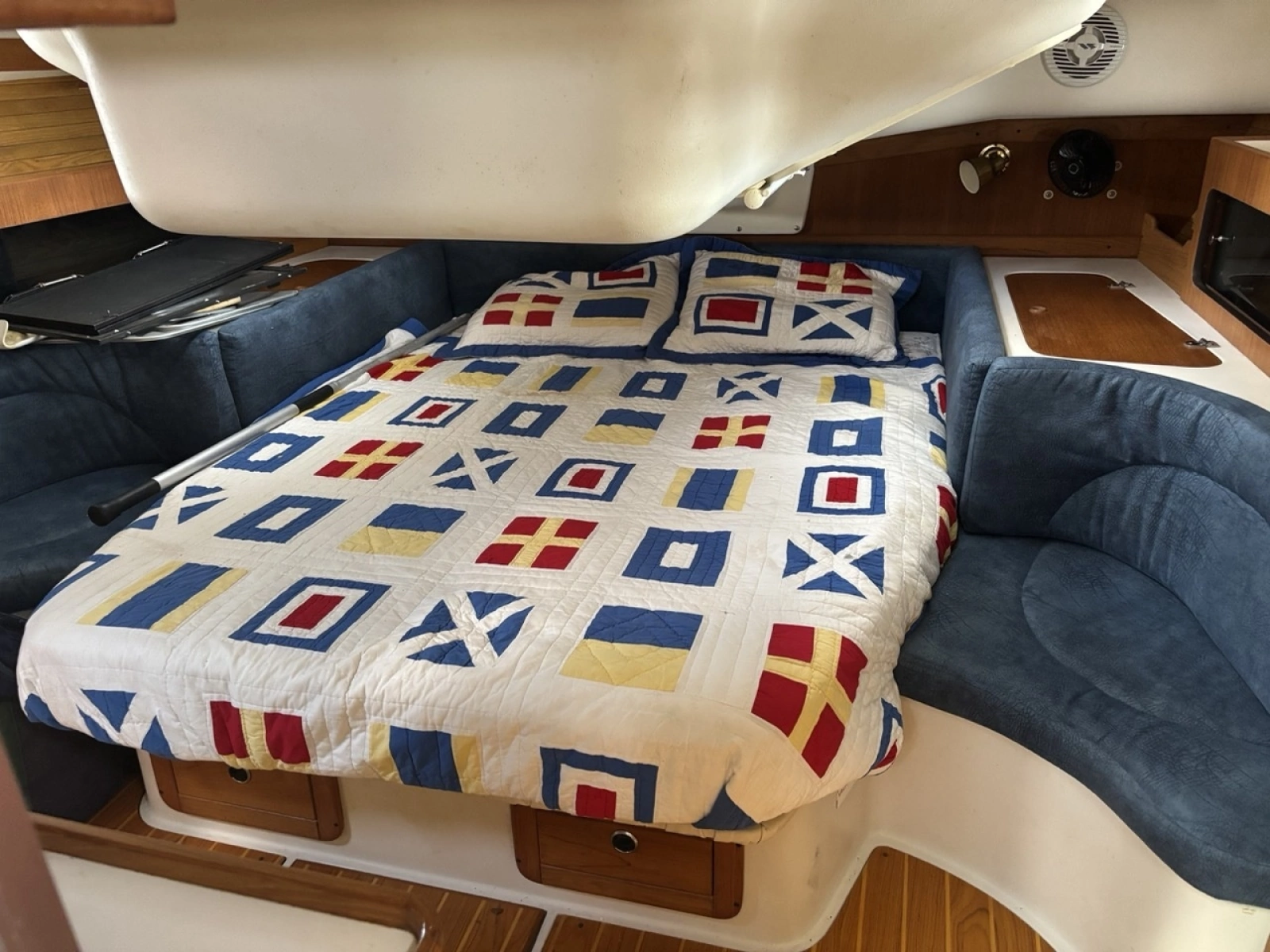 2002 Catalina 380