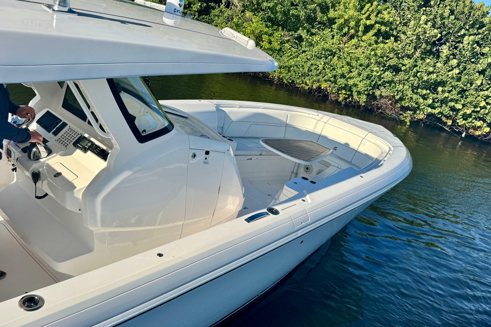 2020 Intrepid 375 Nomad SE