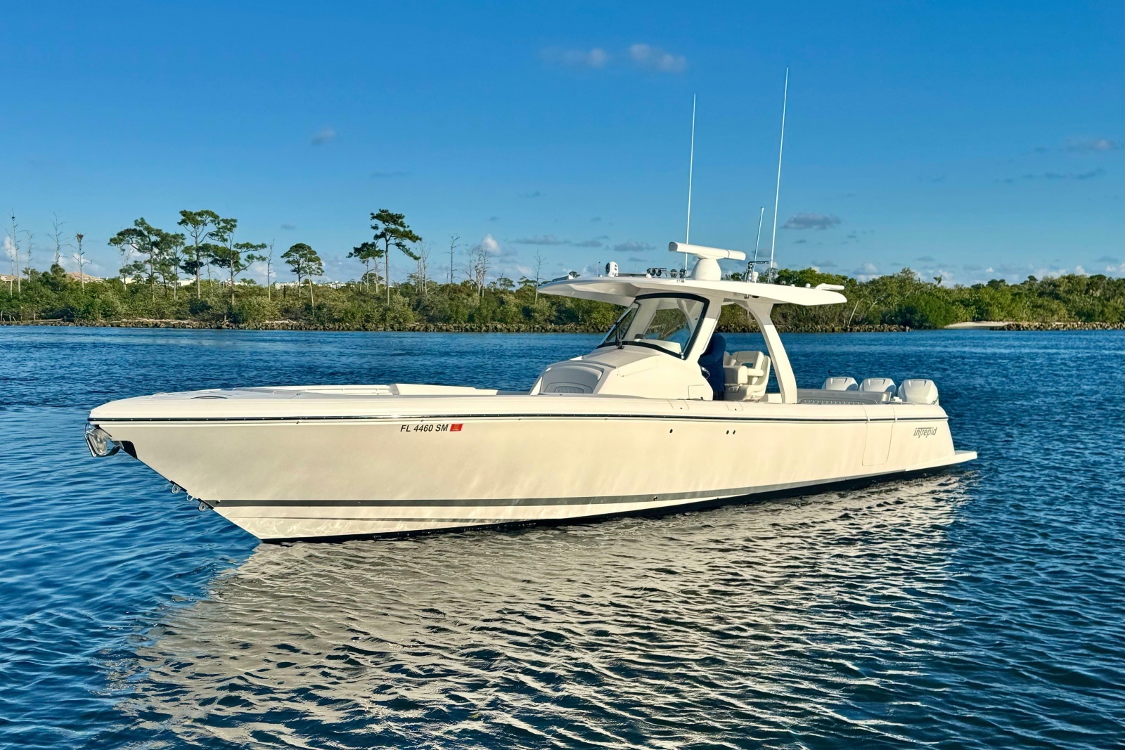 2020 Intrepid 375 Nomad SE