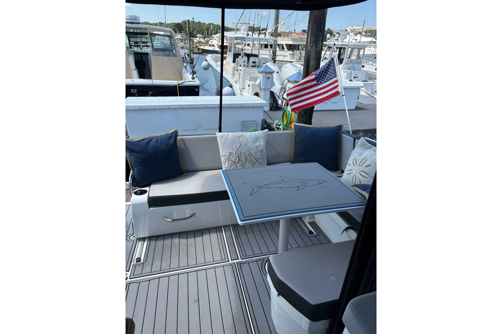 2020 Jeanneau NC 895
