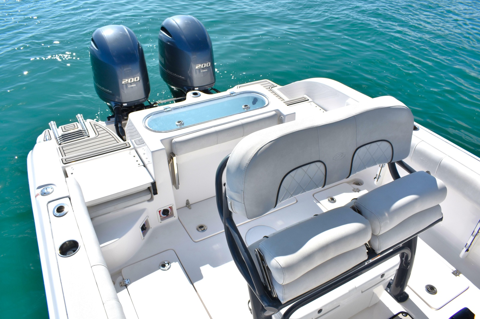 2020 Sea Fox 266 Commander