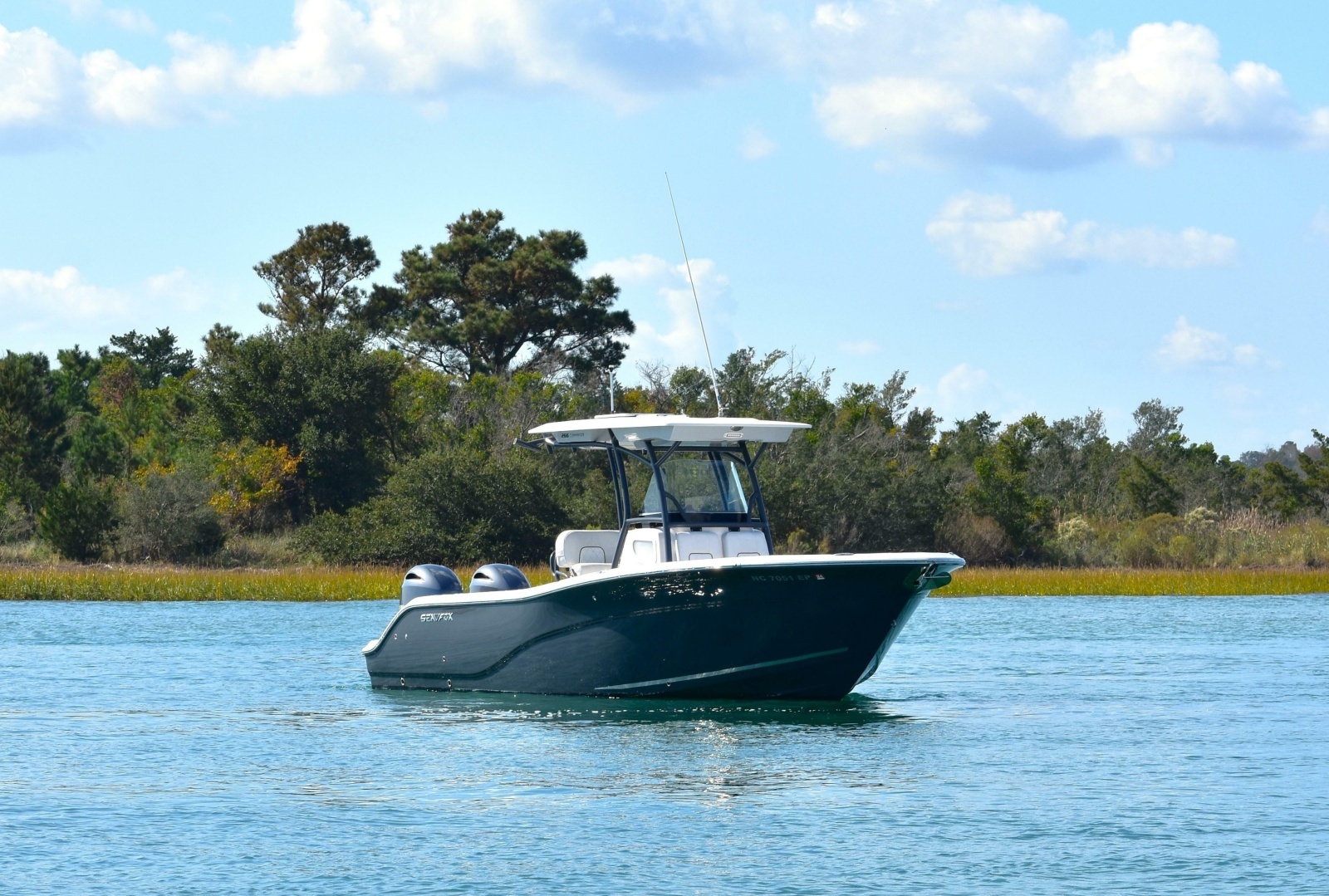 2020 Sea Fox 266 Commander