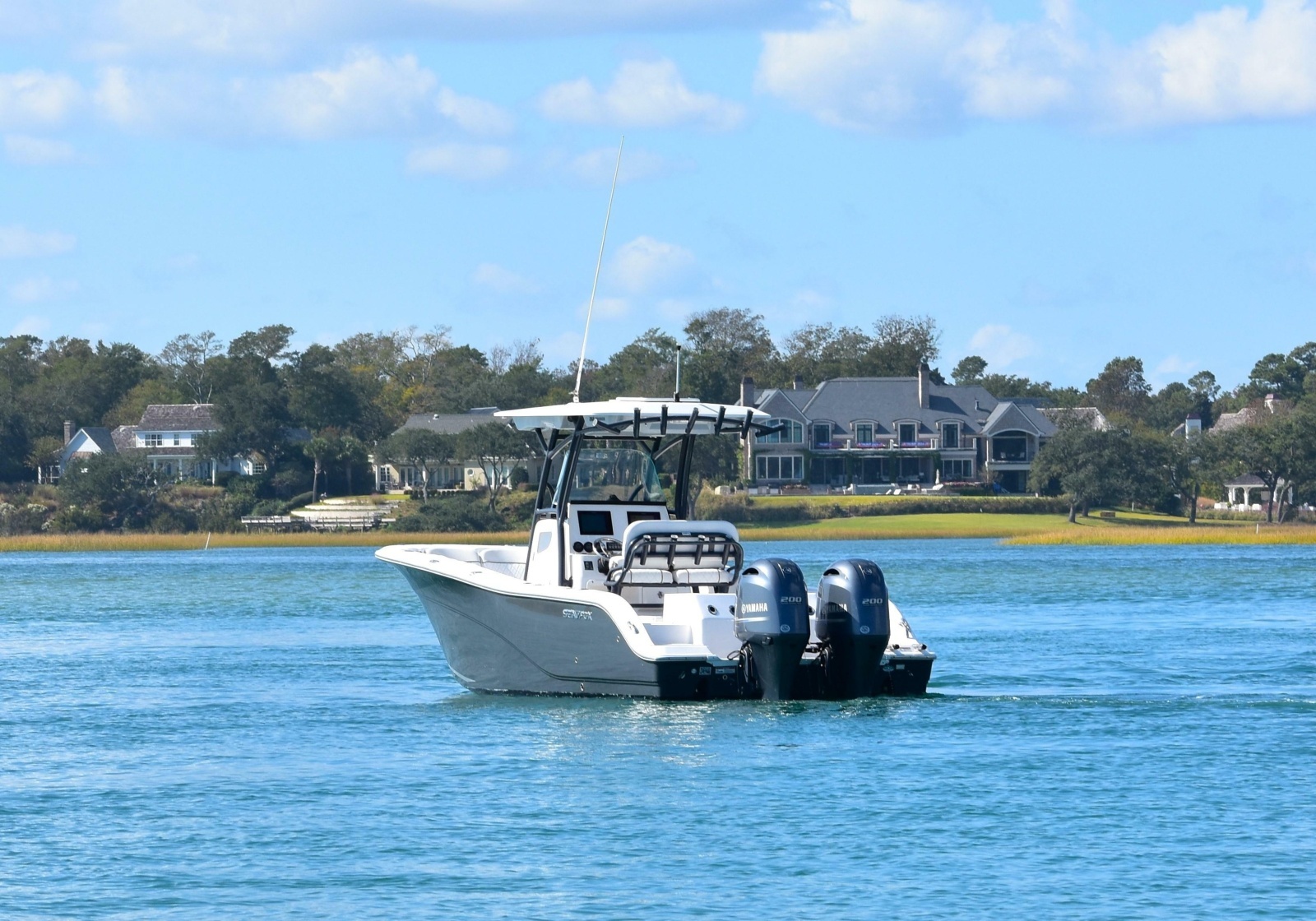 2020 Sea Fox 266 Commander