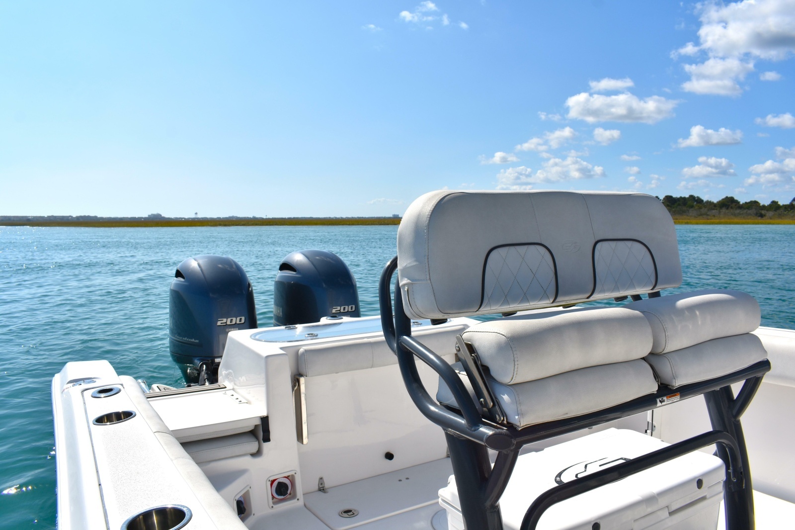 2020 Sea Fox 266 Commander
