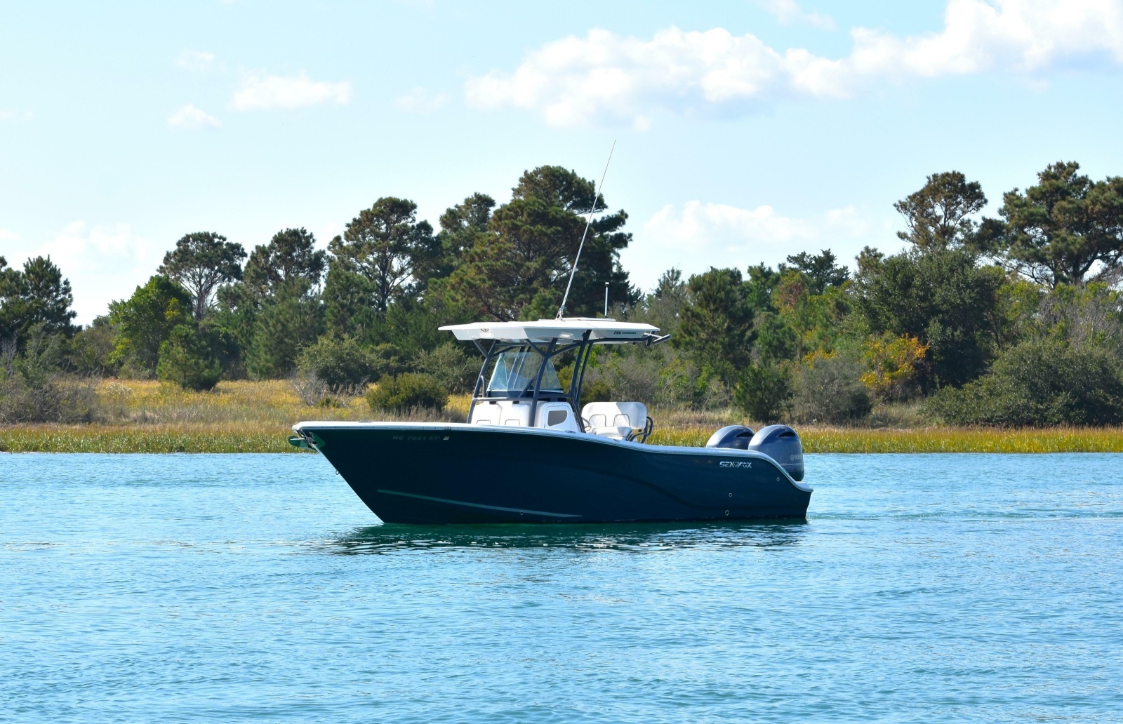 2020 Sea Fox 266 Commander