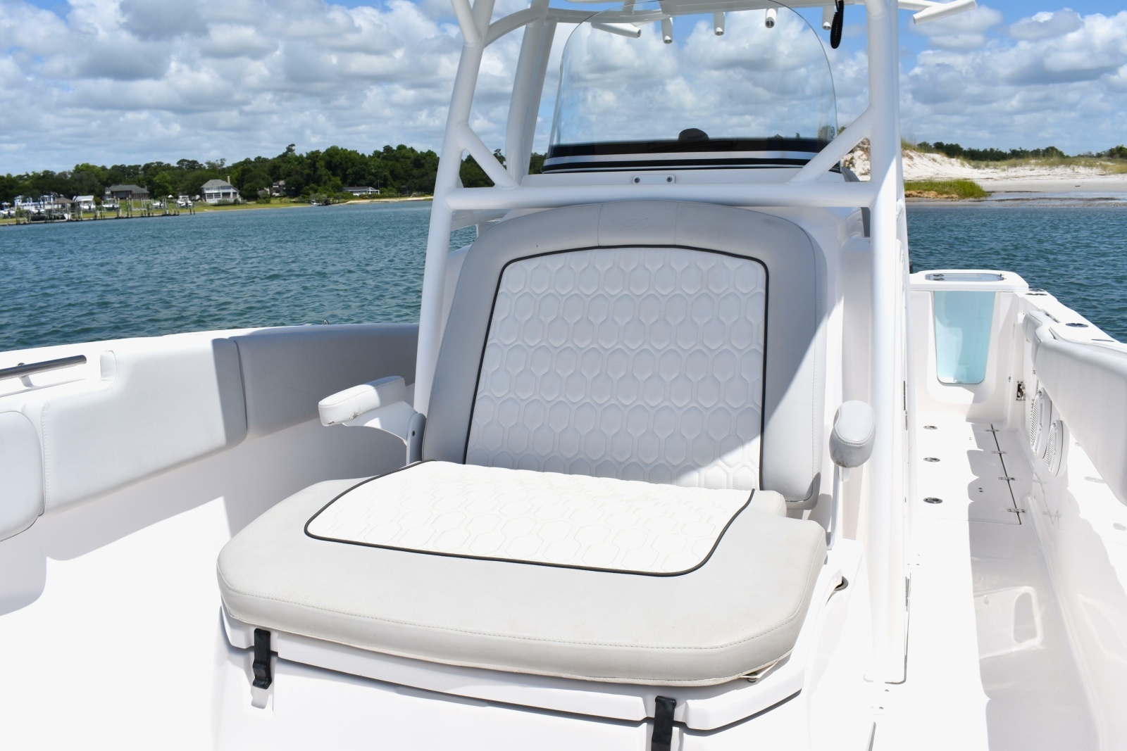 2020 Sea Fox 288 Commander