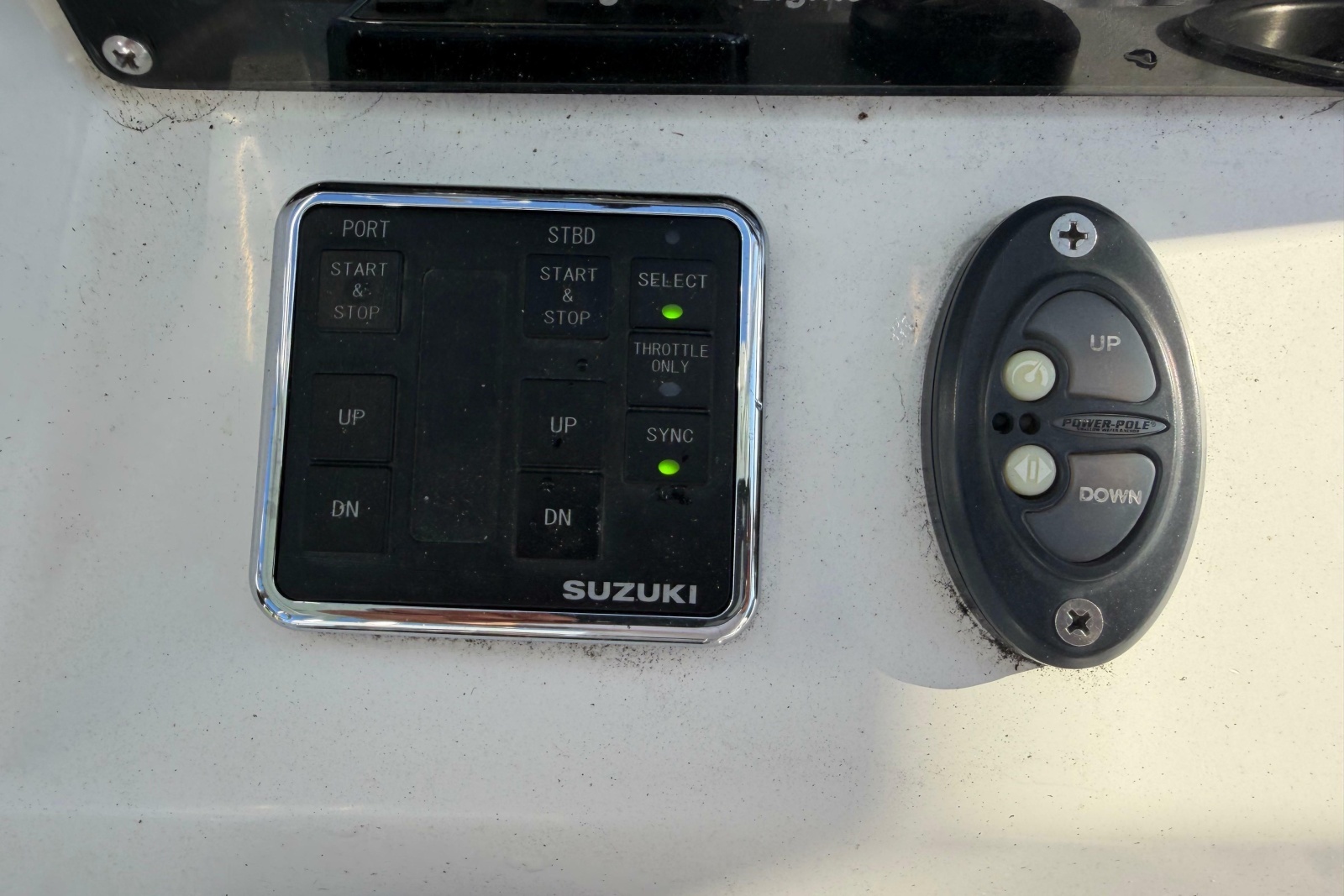 2020 Tideline 235 Hybrid