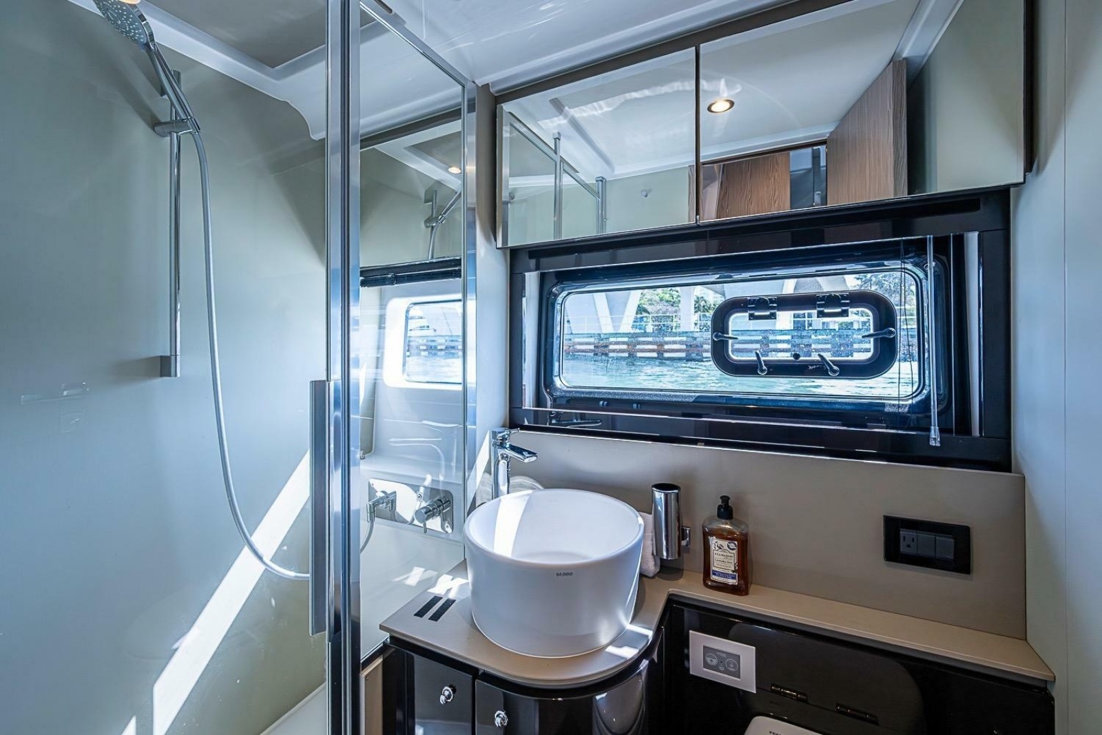 2019 Azimut Atlantis 51