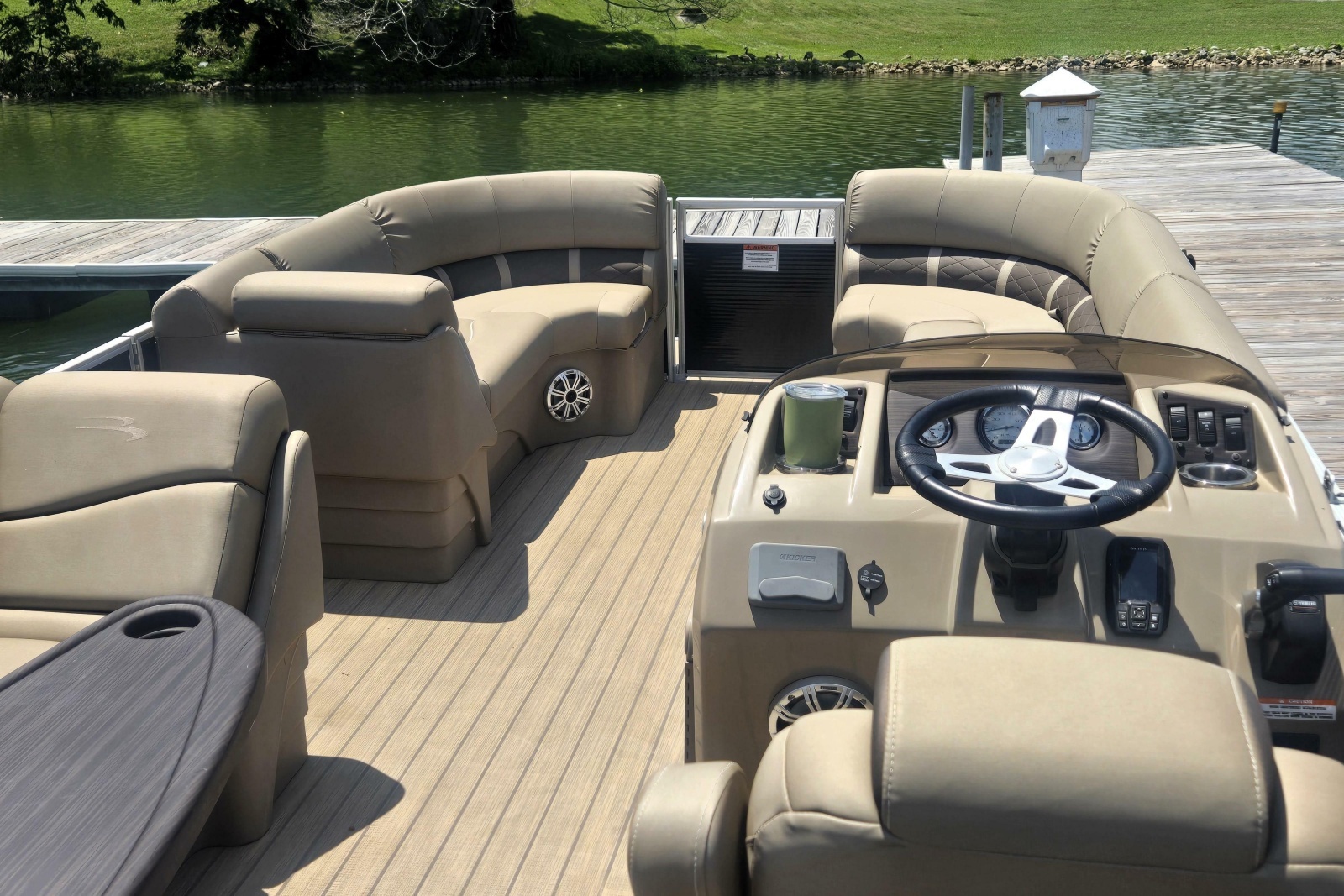 2019 Bennington SX 22 SLX