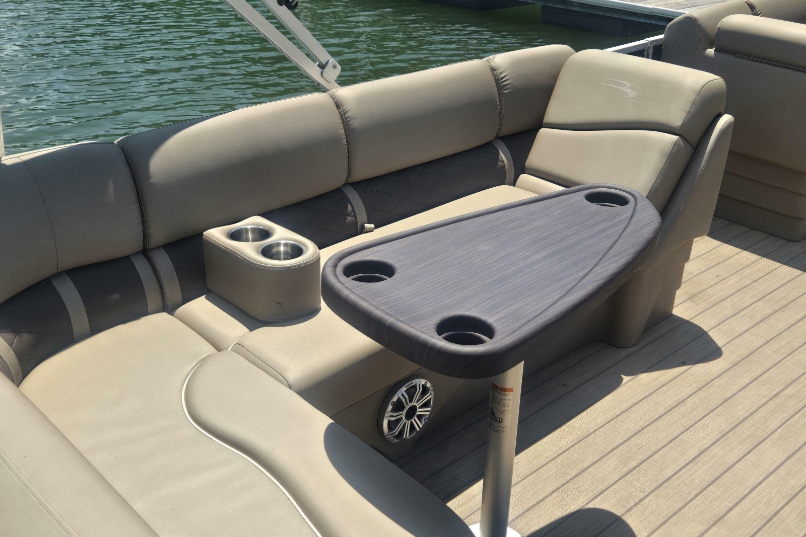 2019 Bennington SX 22 SLX