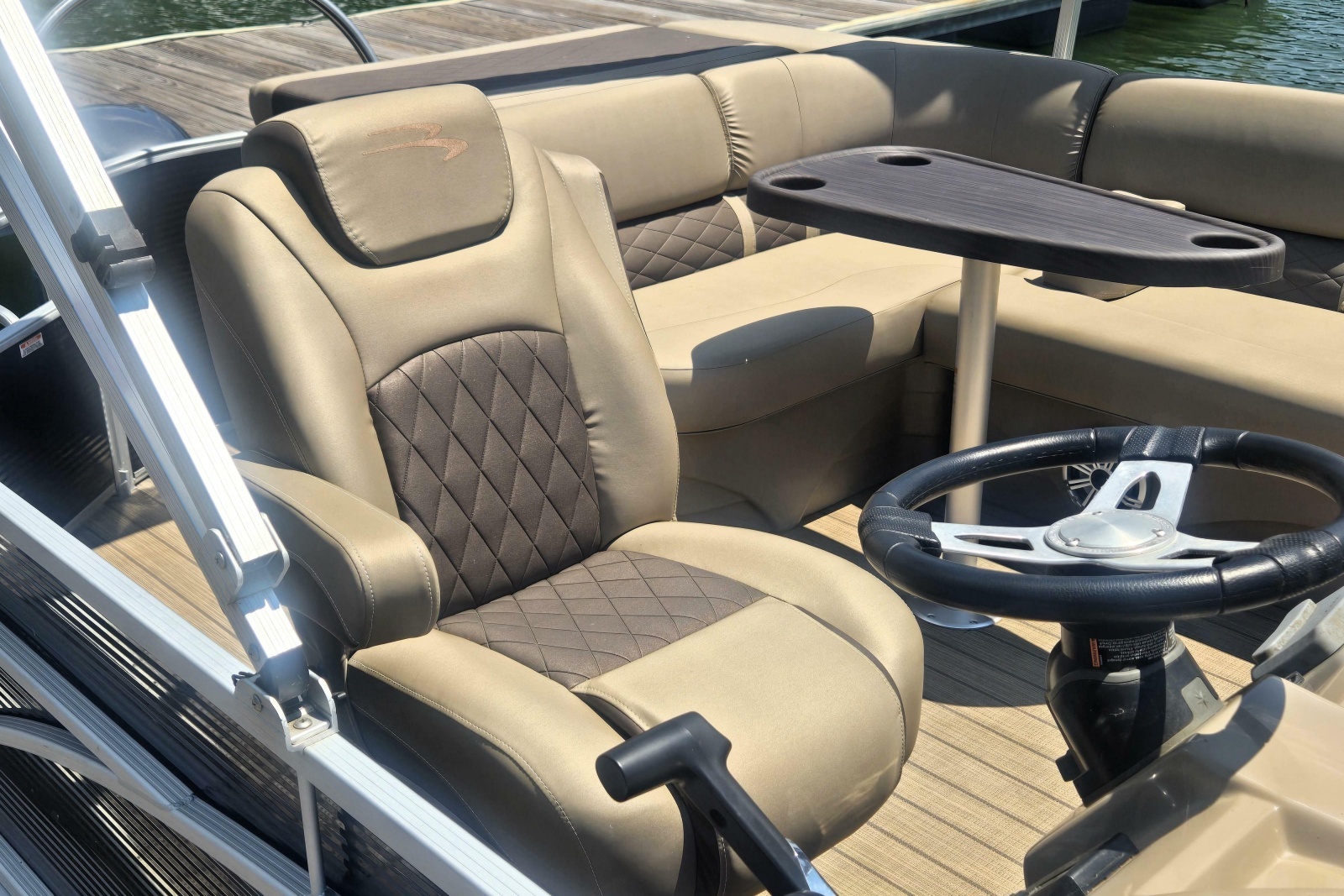2019 Bennington SX 22 SLX