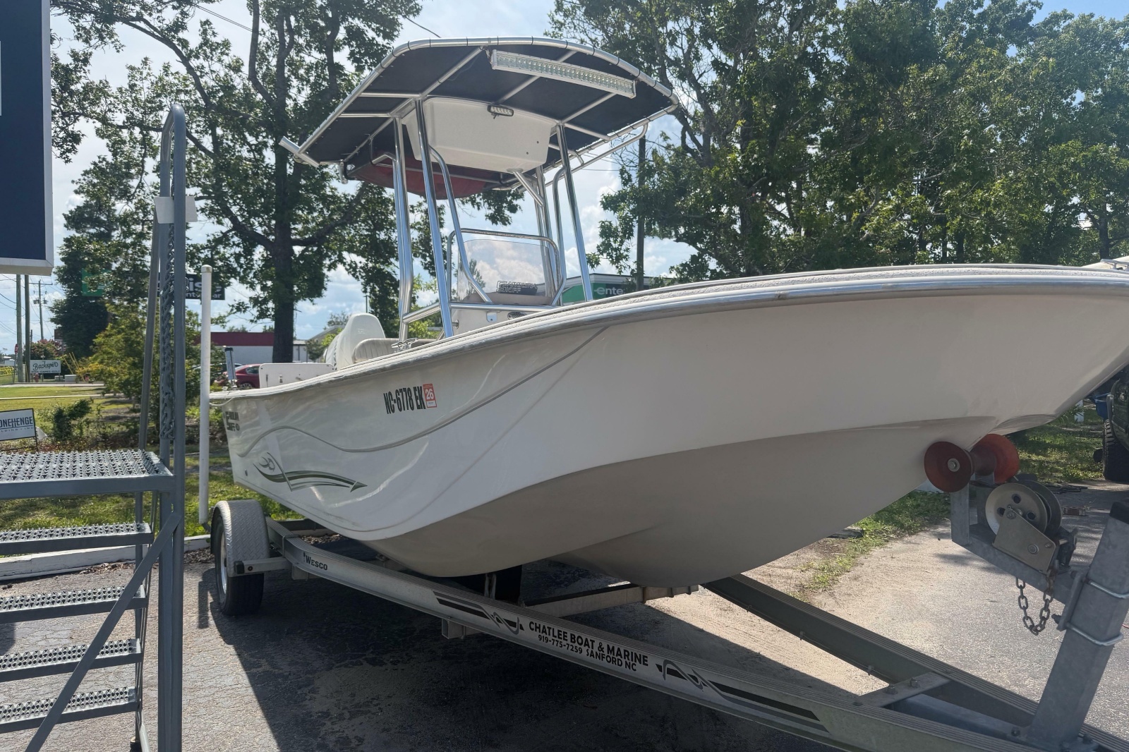 2019 Carolina Skiff 218 DLV